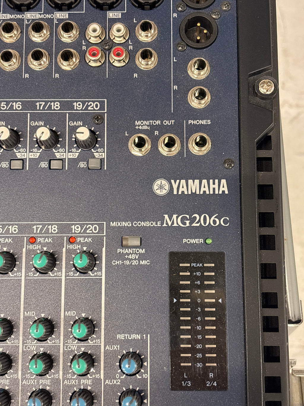 Yamaha mixing console mengpaneel in flightcase