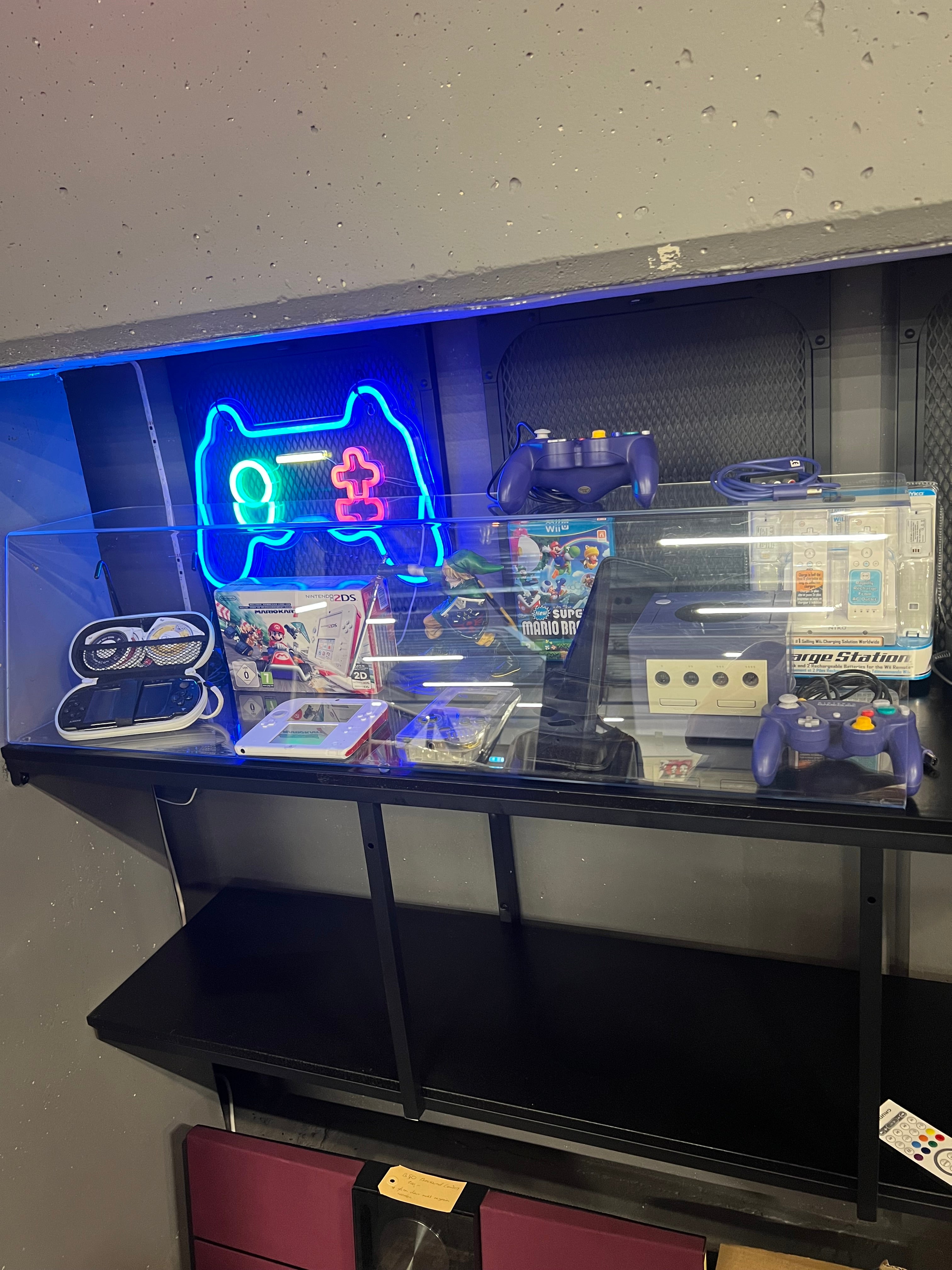 Paarse Nintendo GameCube compleet