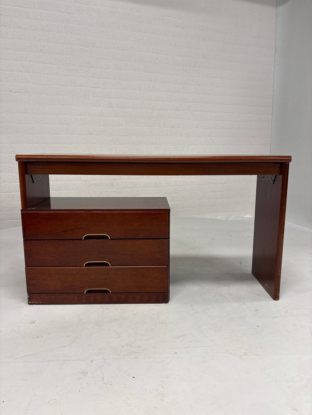 Kaptafel jaren 70 met laden blok