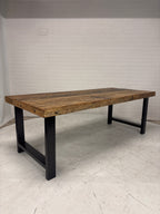 Zware grote tafel