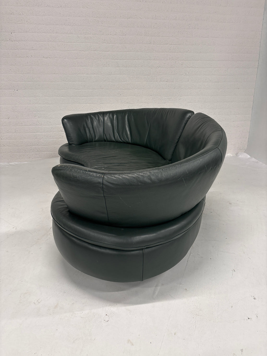 Half ronde bank leer