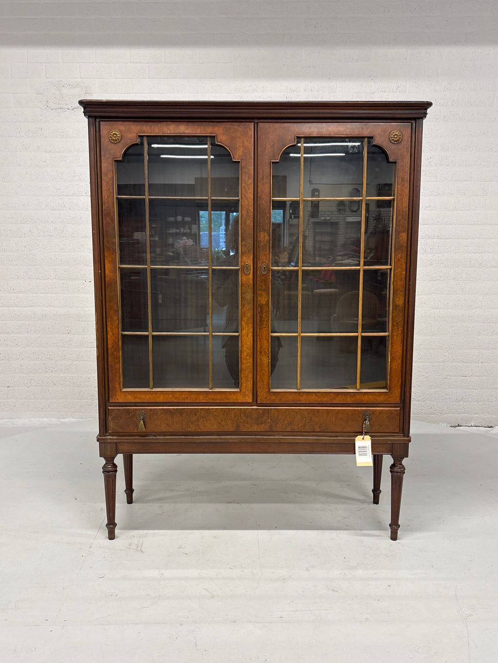 Vitrinekast Edwardiaans