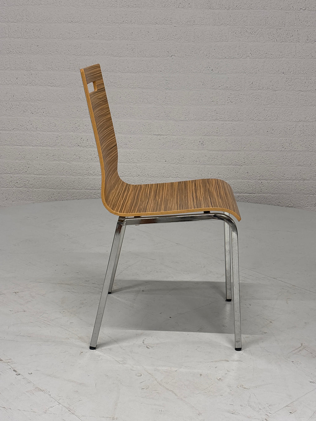 BV Hennie de Jong; Set 5 eetkamerstoelen stapelbaar