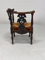 Italiaanse antieke hoekstoel