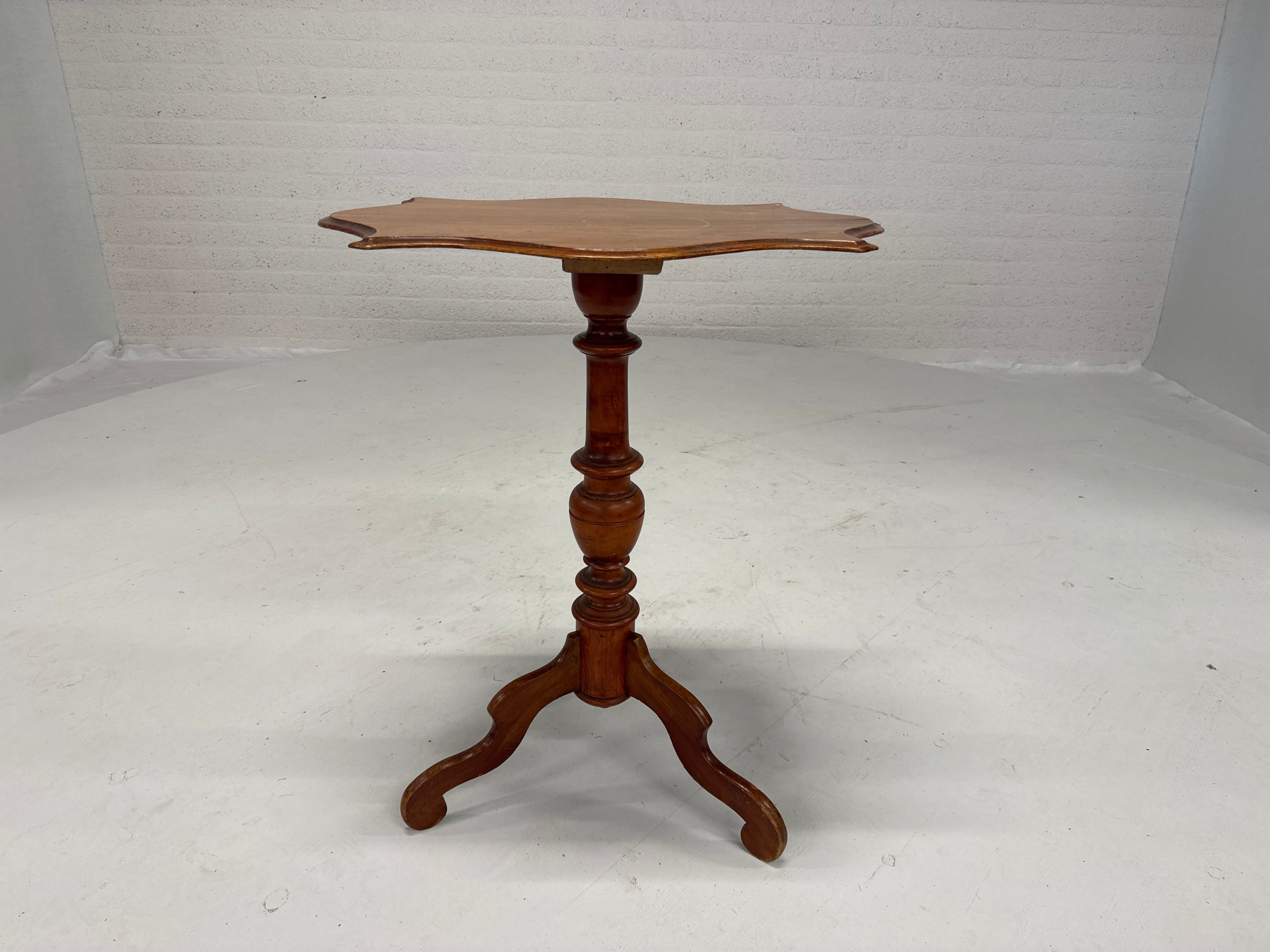 Planten tafel driepoot