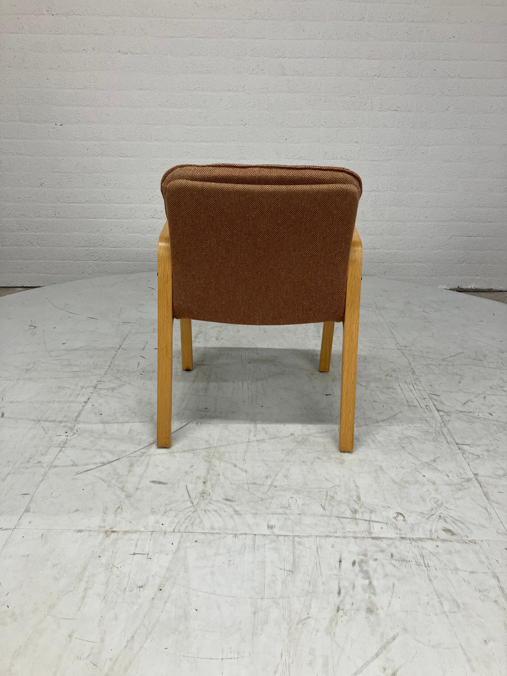 Vintage Zweeds design stoeltje van Kinnarps