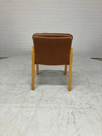 Vintage Zweeds design stoeltje van Kinnarps