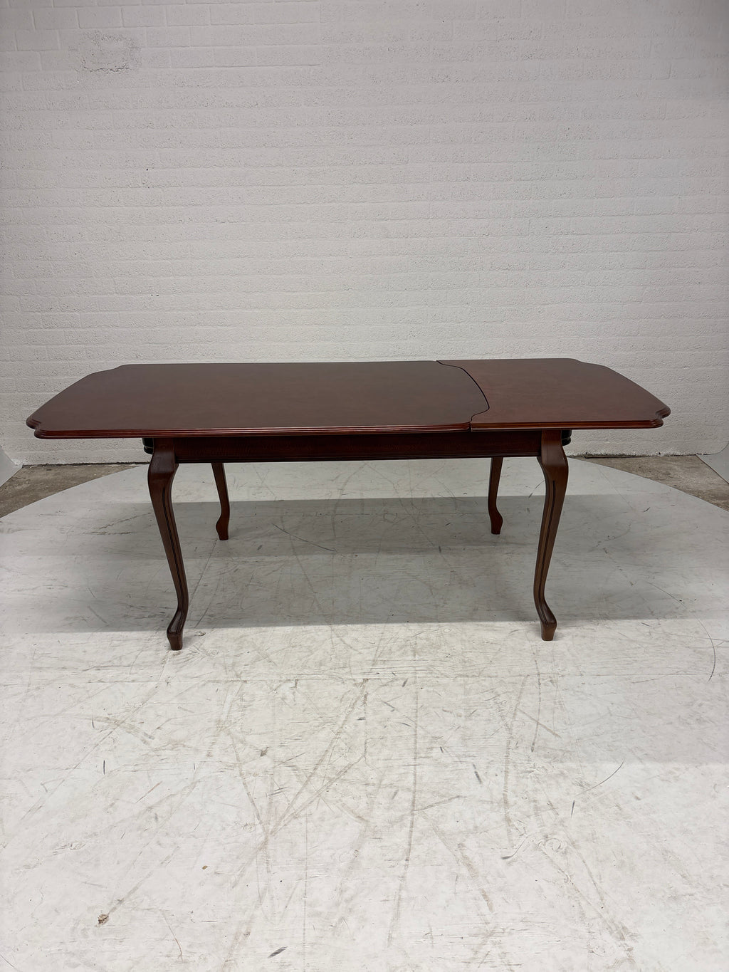 Eettafel uitschuifbaar