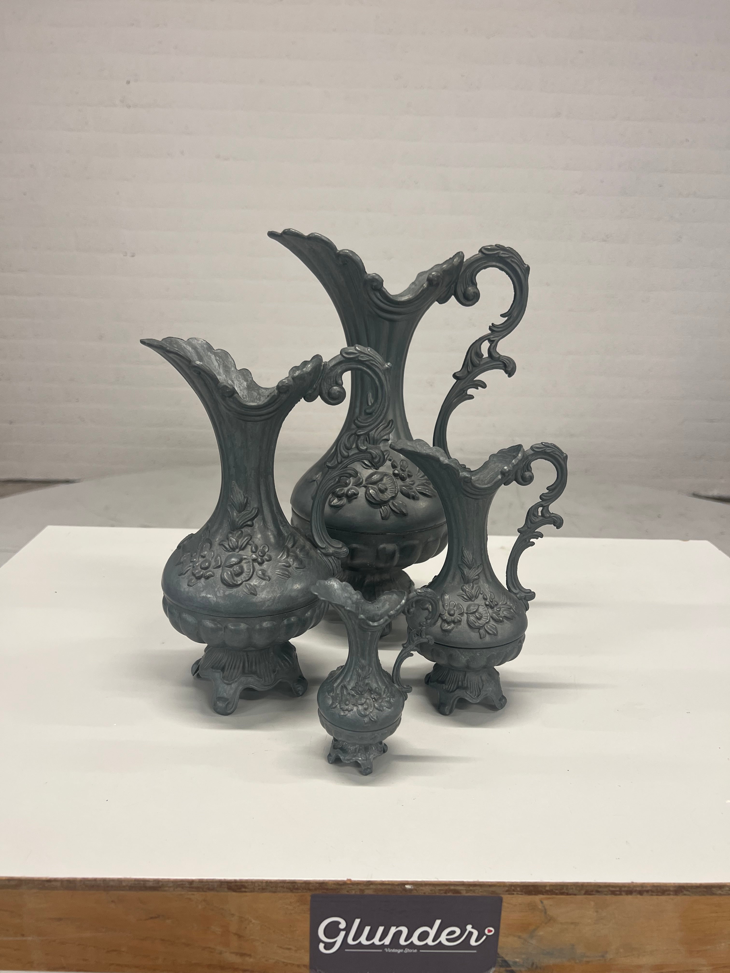 Tinnen sierkannen in barokstijl – set van 4