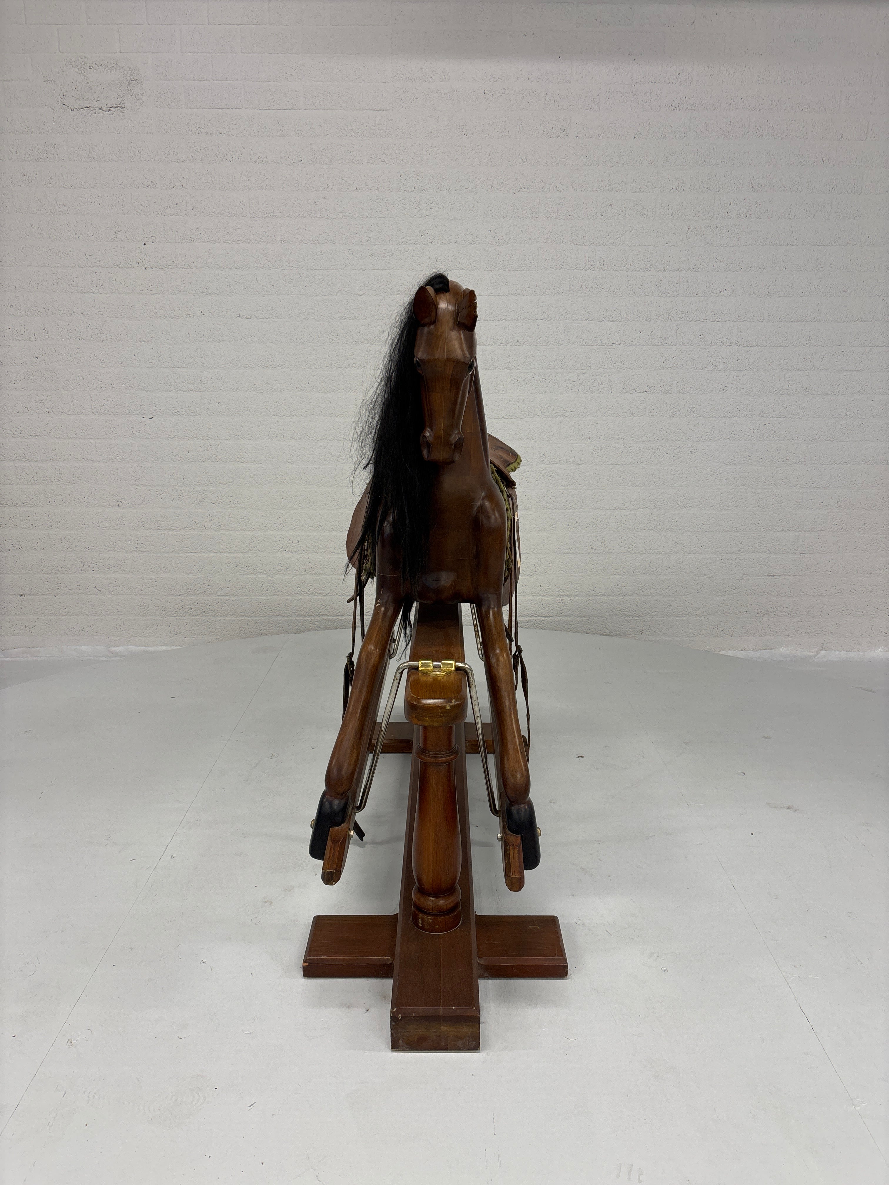 Hobbelpaard antiek (lxbxh 150x45x120cm)