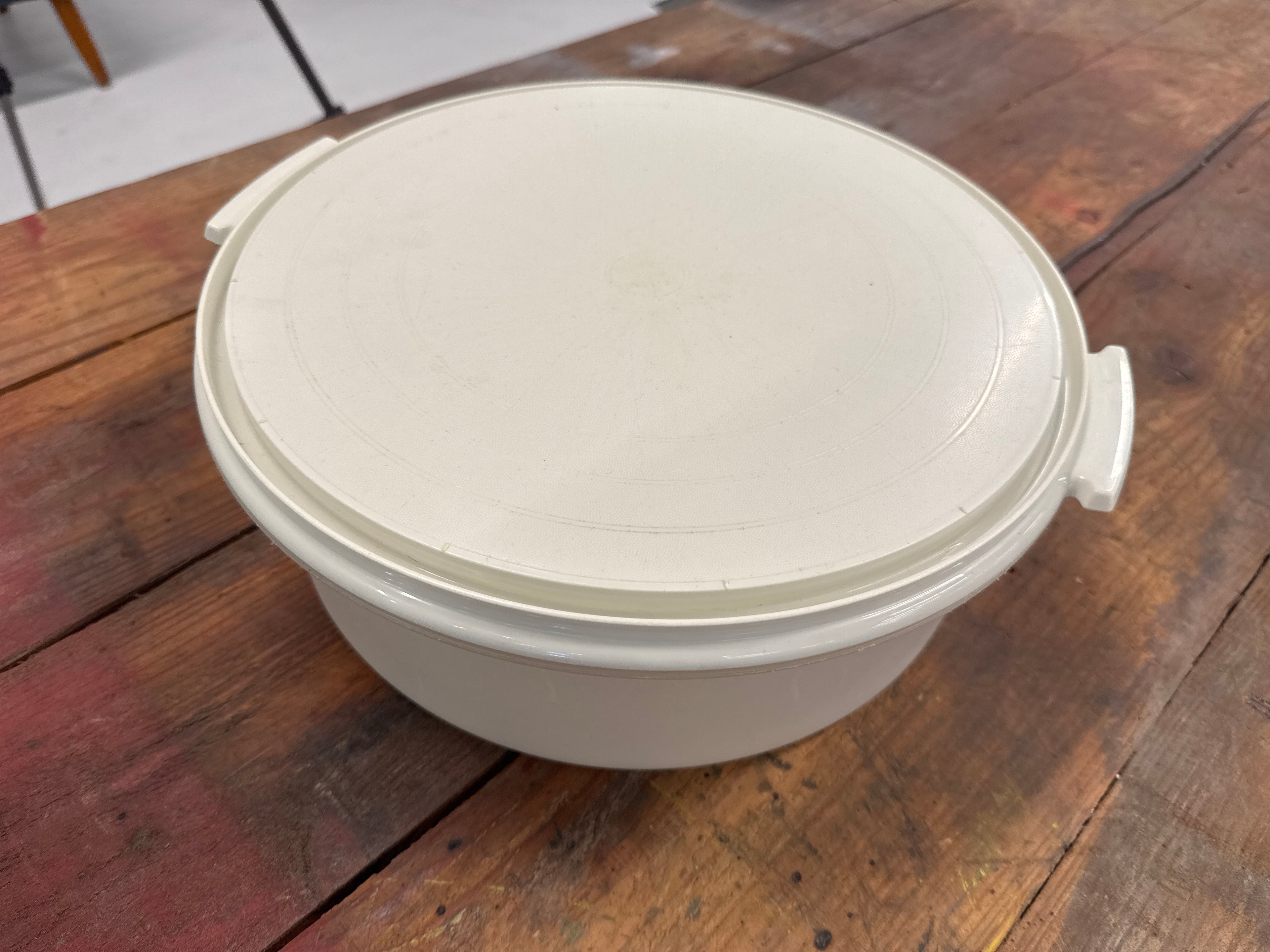Tupperware schaal deksel wit