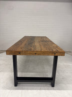 Zware grote tafel