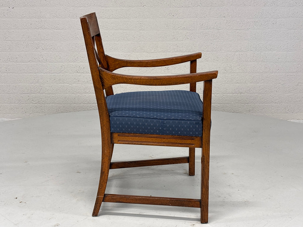 Tafel en stoelen Royal Antique Collection