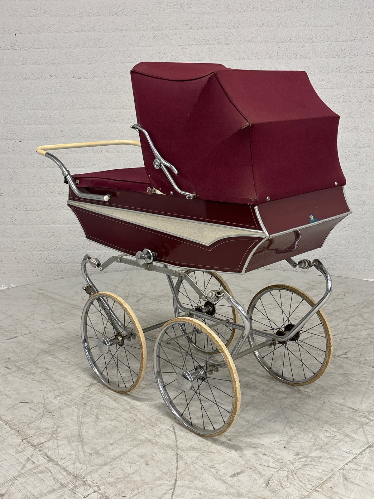 Antieke kinderwagen