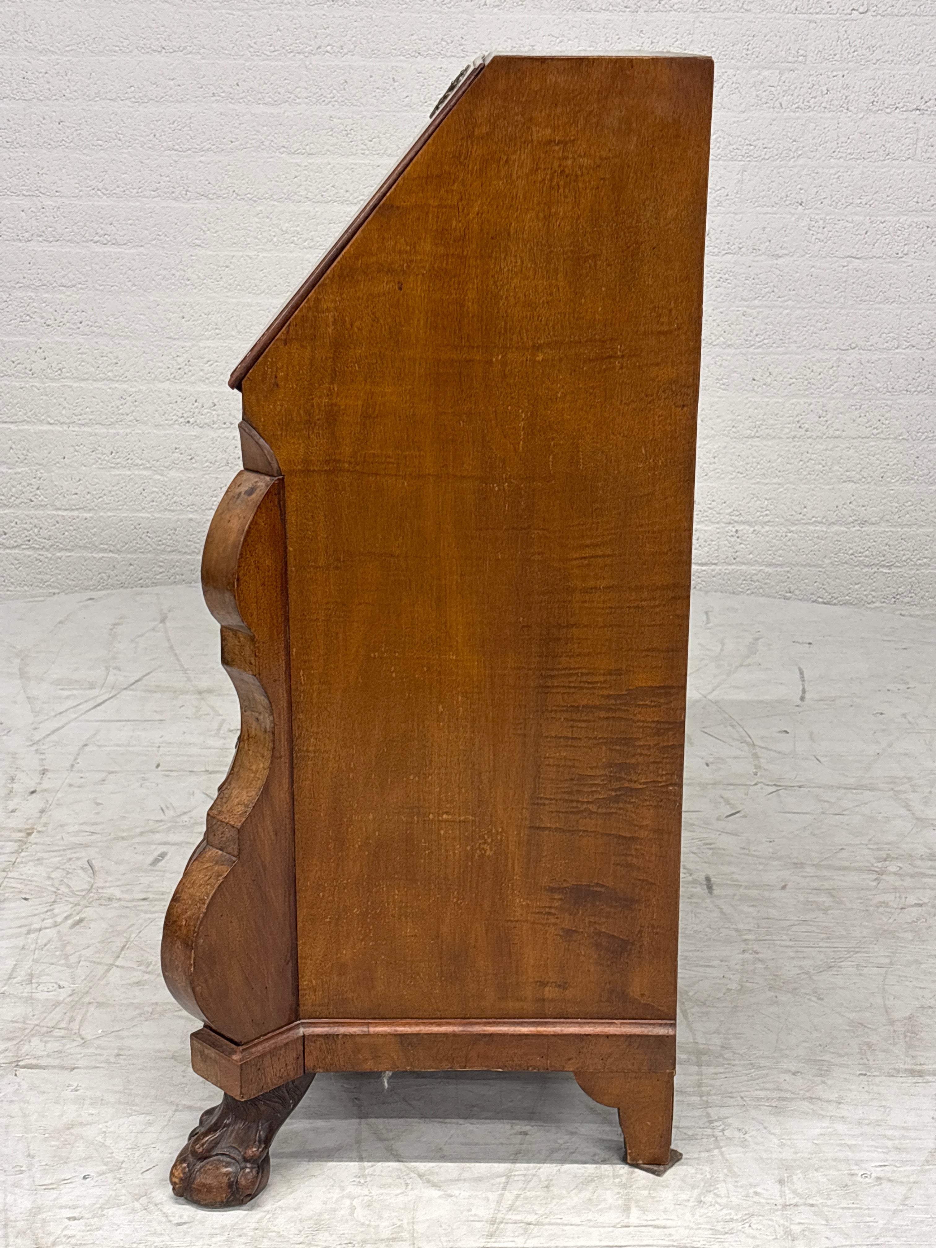 Antieke Nederlandse secretaire barok stijl uit ca 1780
