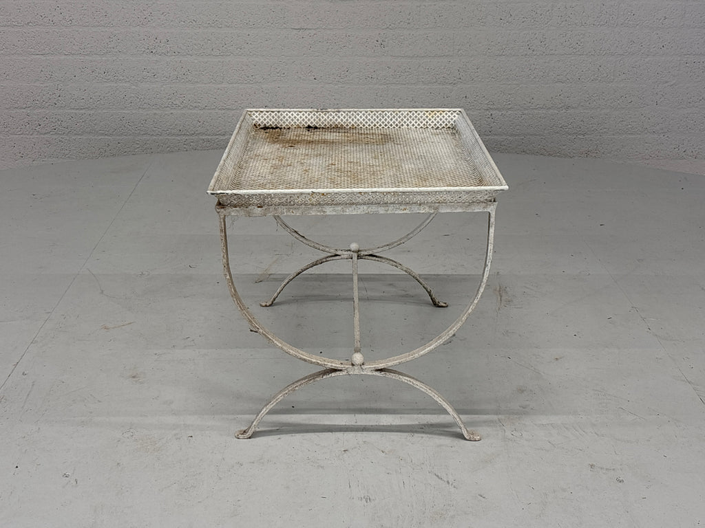 IJzeren bijzettafel (buiten)