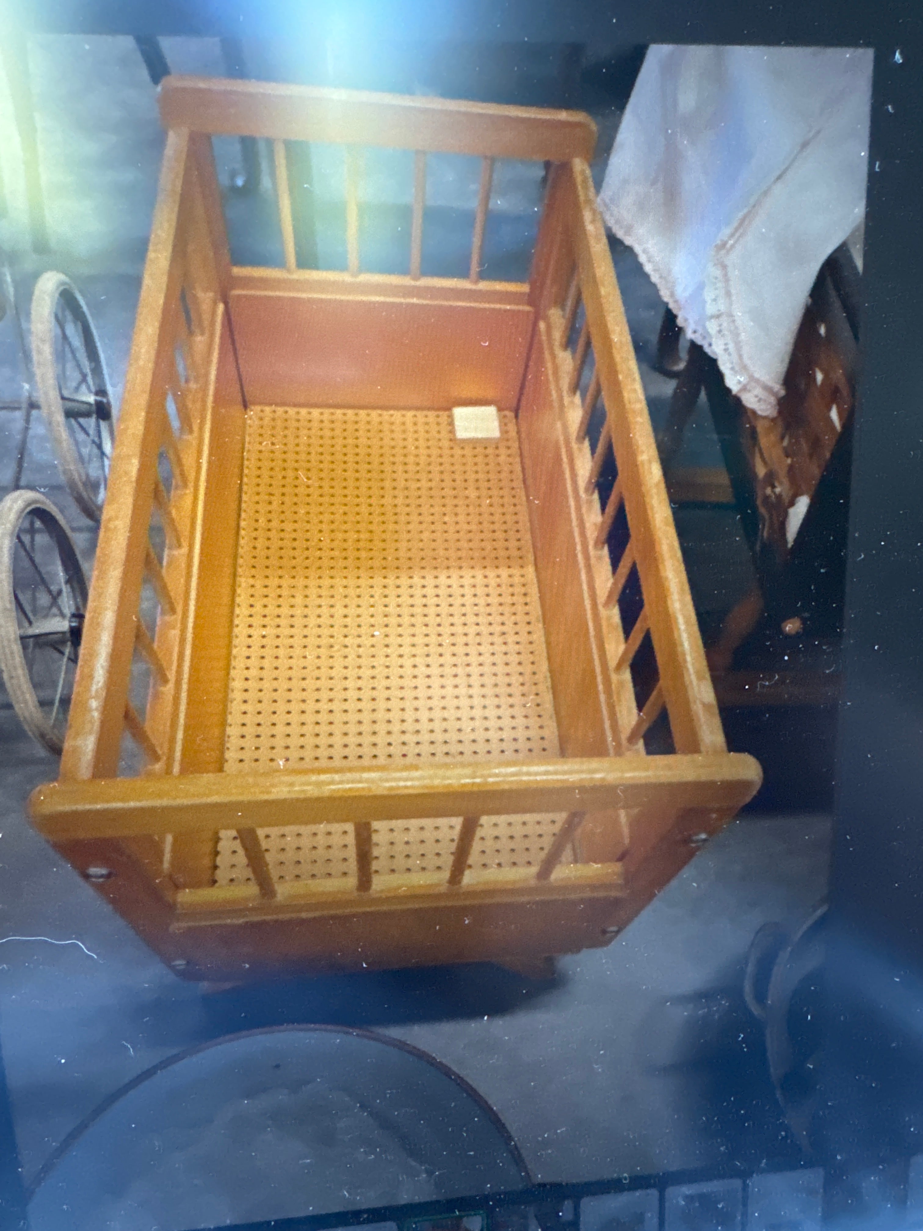 Vintage poppenledikantje