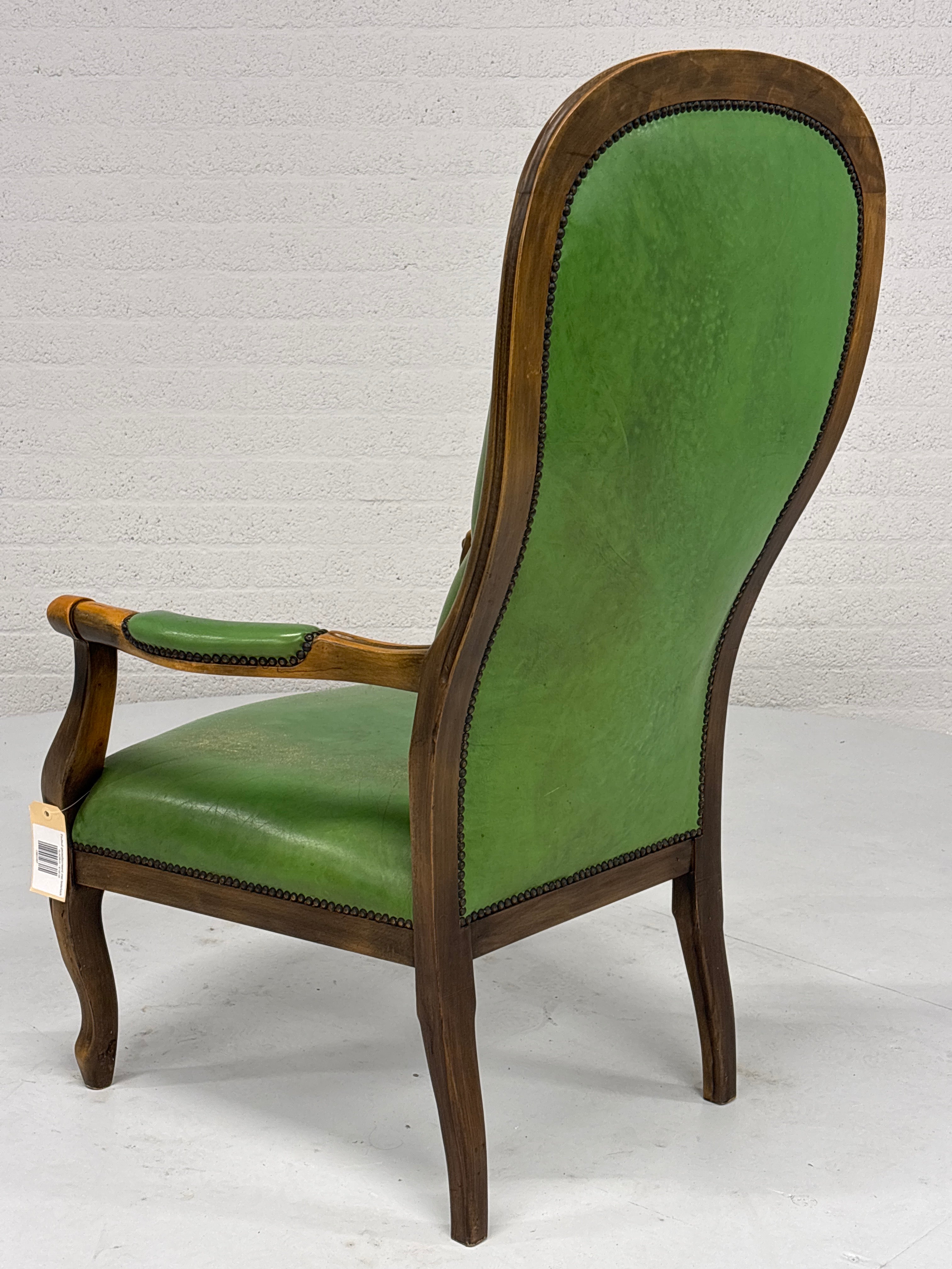 Fauteuil gecapitonneerd met lederlook