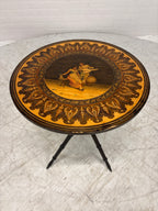 Antieke bijzettafel