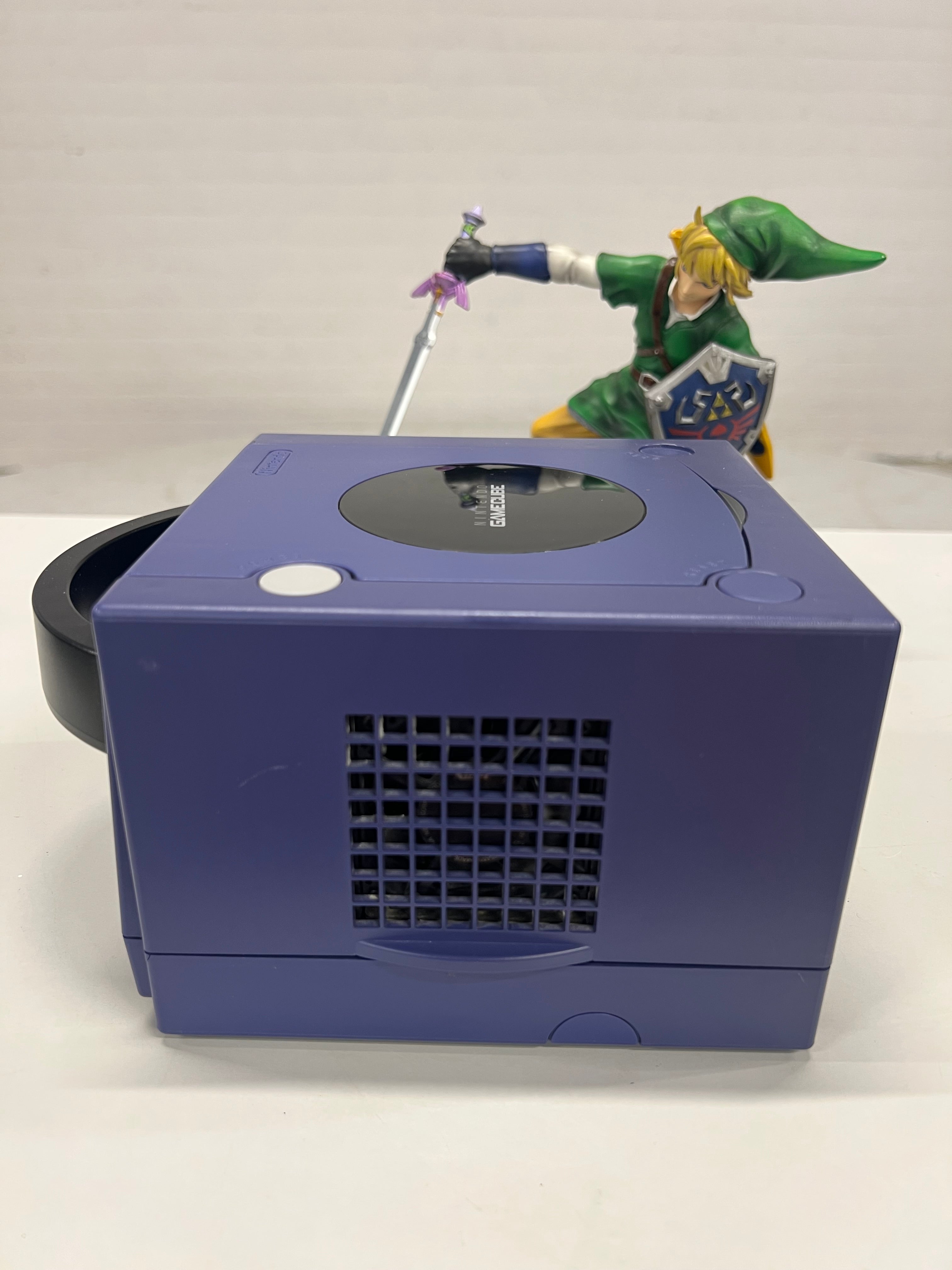 Paarse Nintendo GameCube compleet
