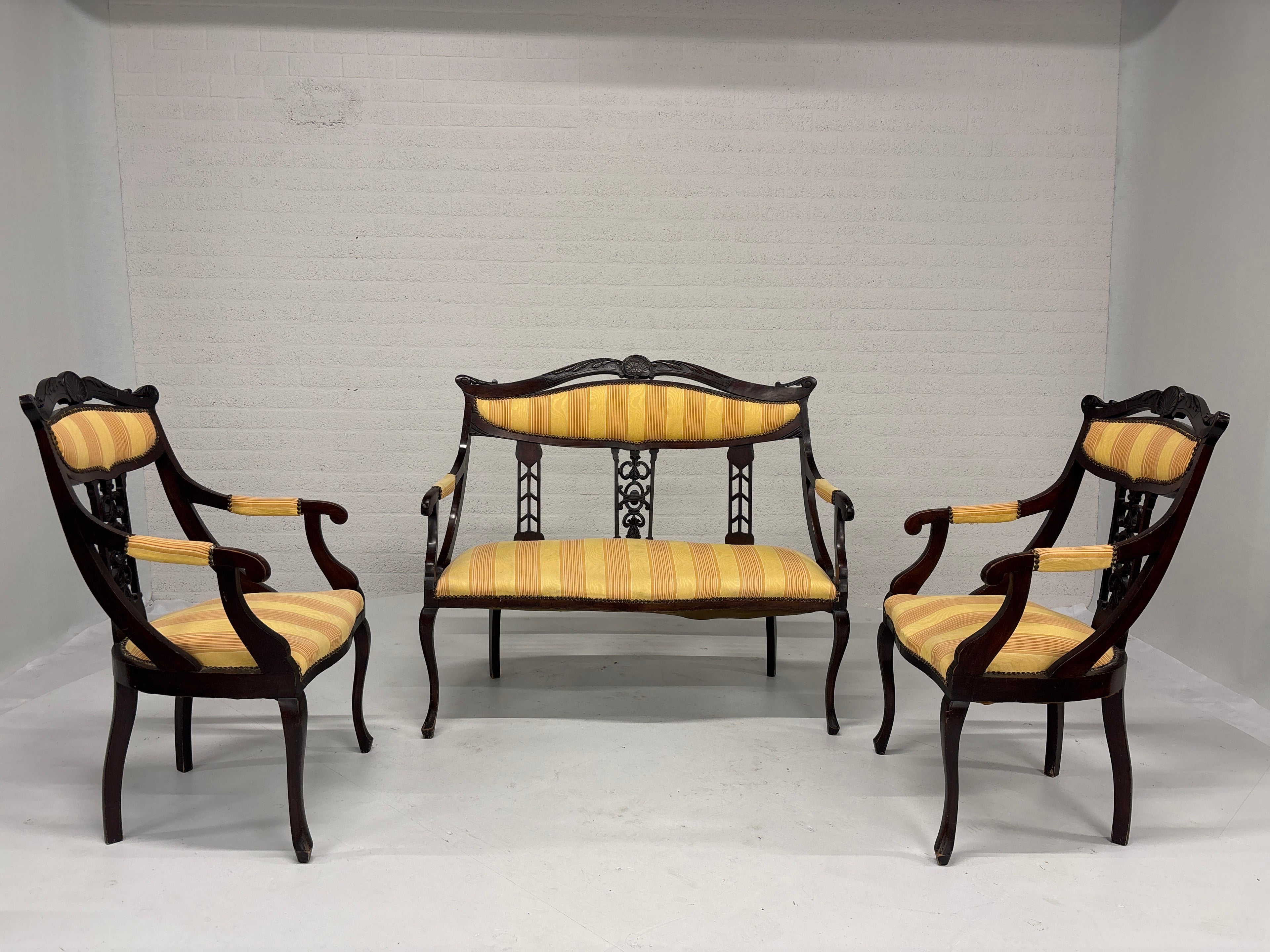 Holland salon set (pronk kamer) rond 1880