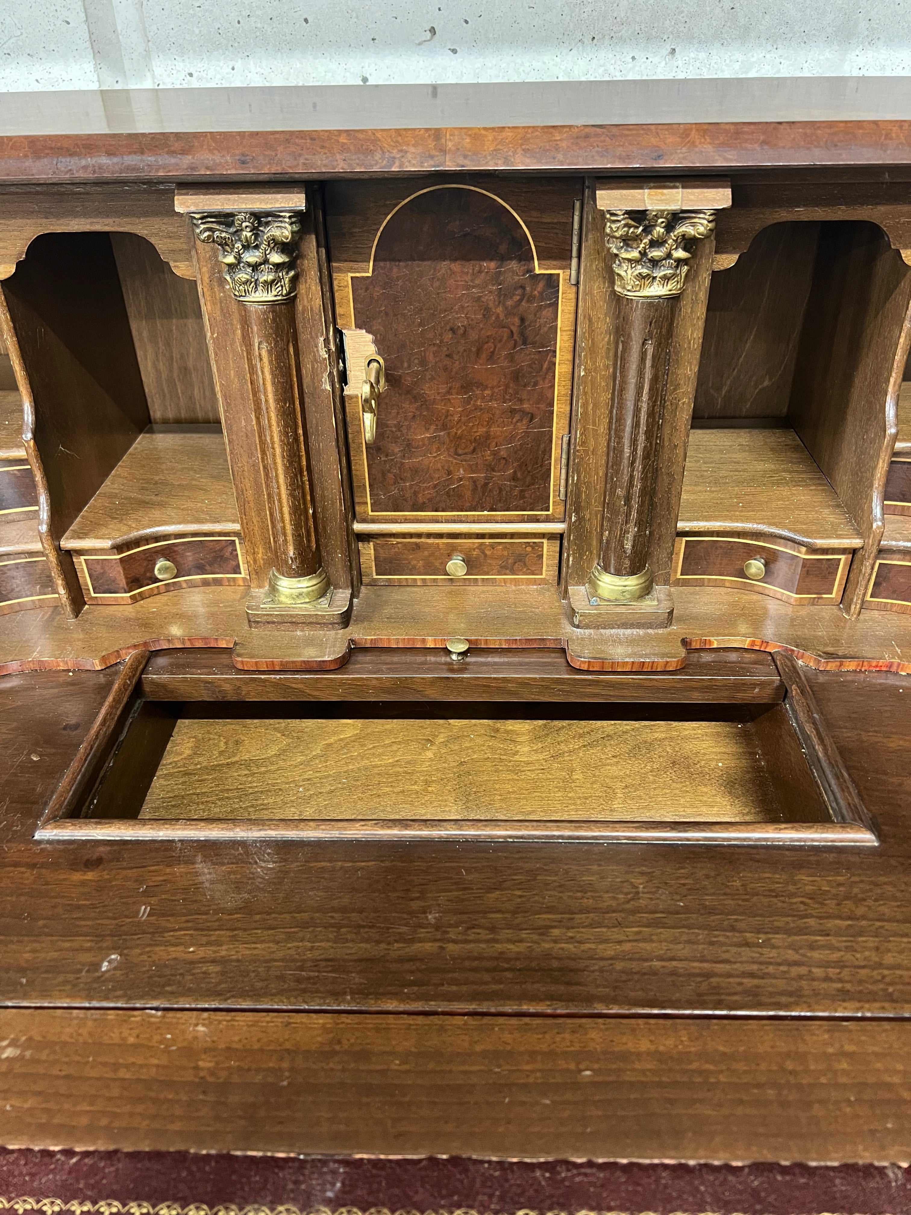 Antieke Secretaire Buikkast Rond