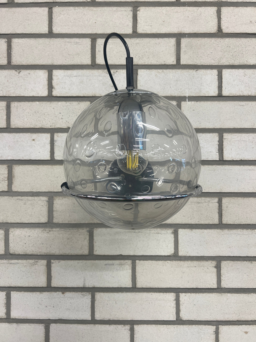Raak Amsterdam Globe wandlamp – model C-1725 ‘Raindrop’ – jaren ’70