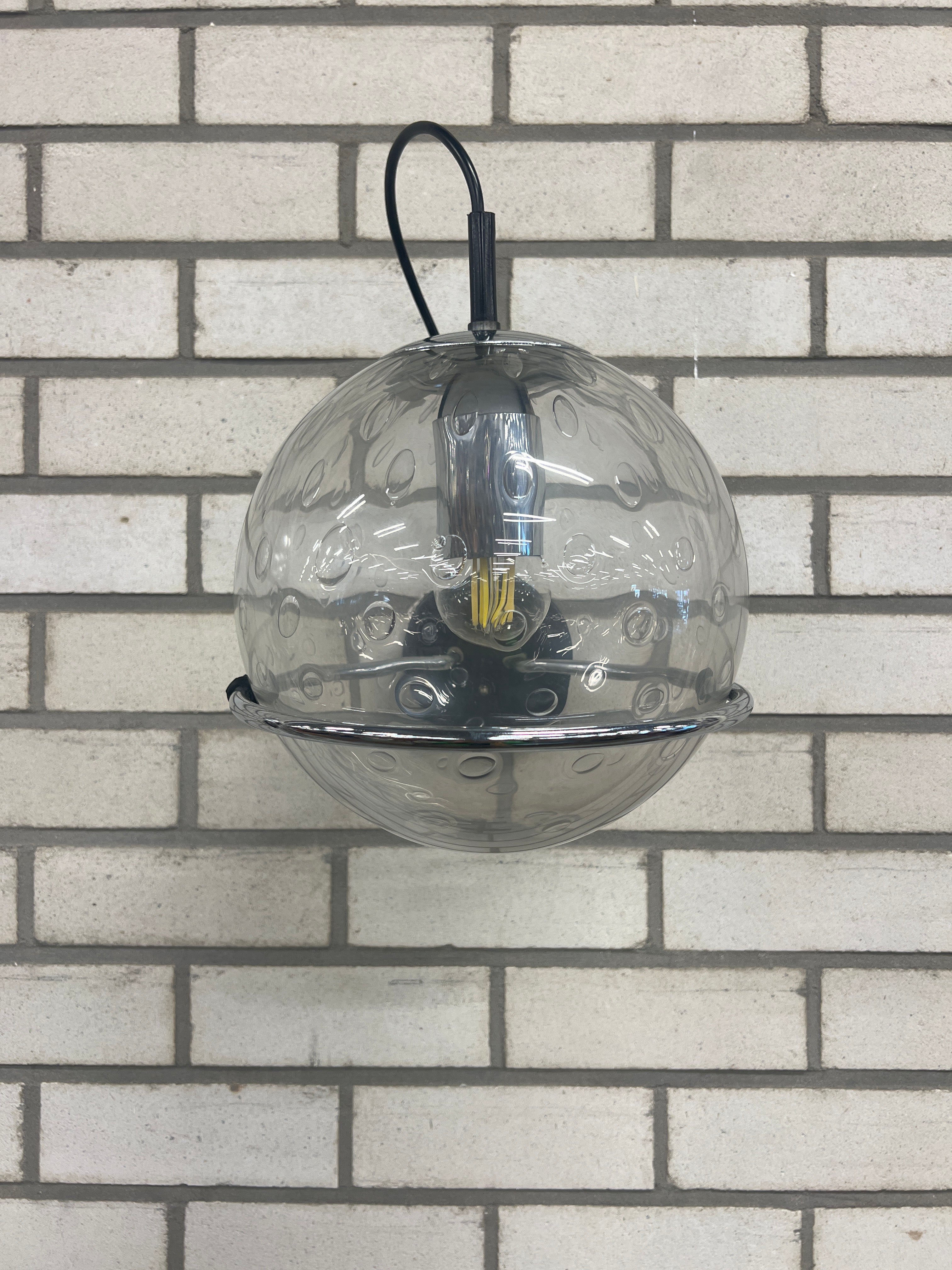Raak Amsterdam Globe wandlamp – model C-1725 ‘Raindrop’ – jaren ’70