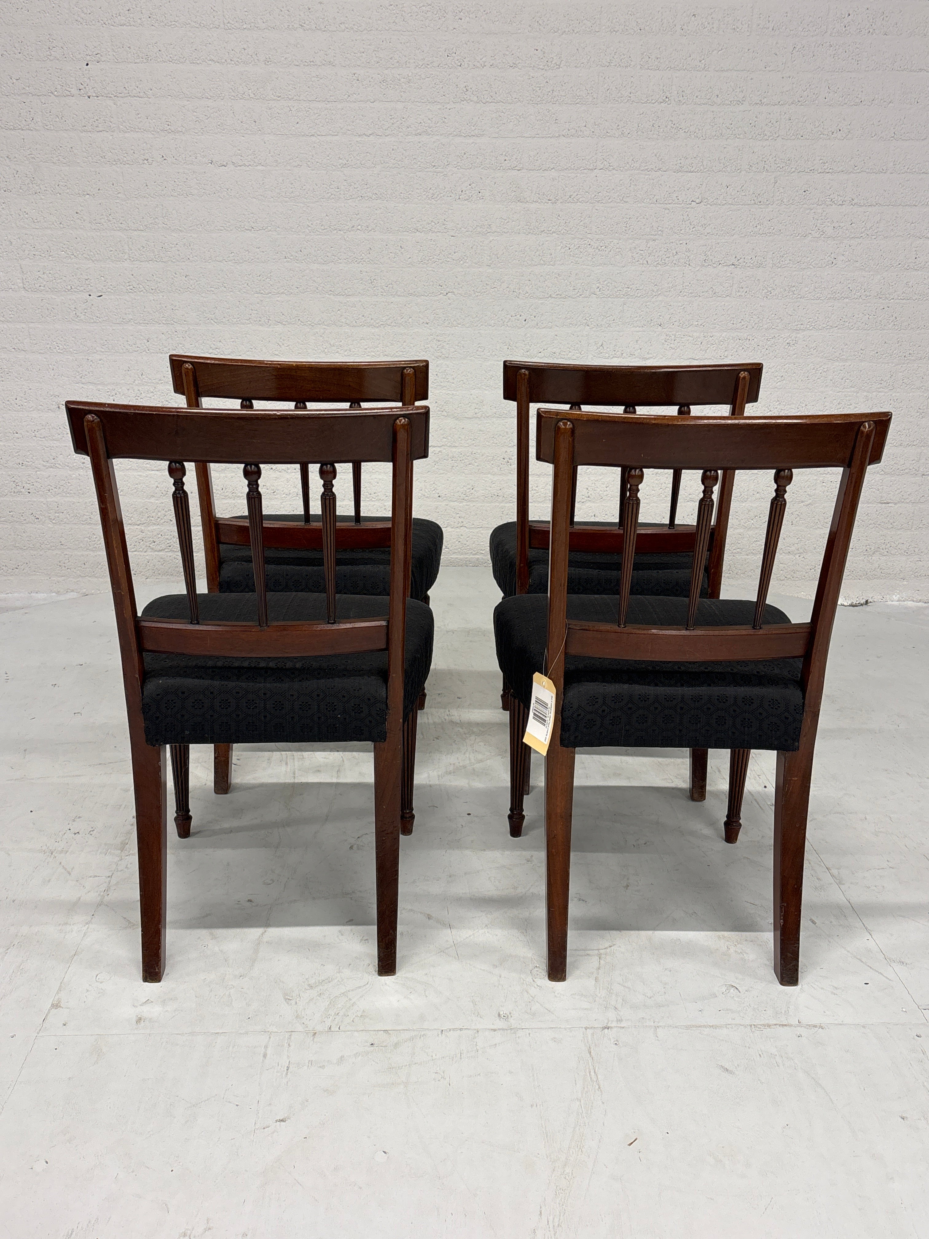 Set 4 eetkamer stoel hout zwarte stof