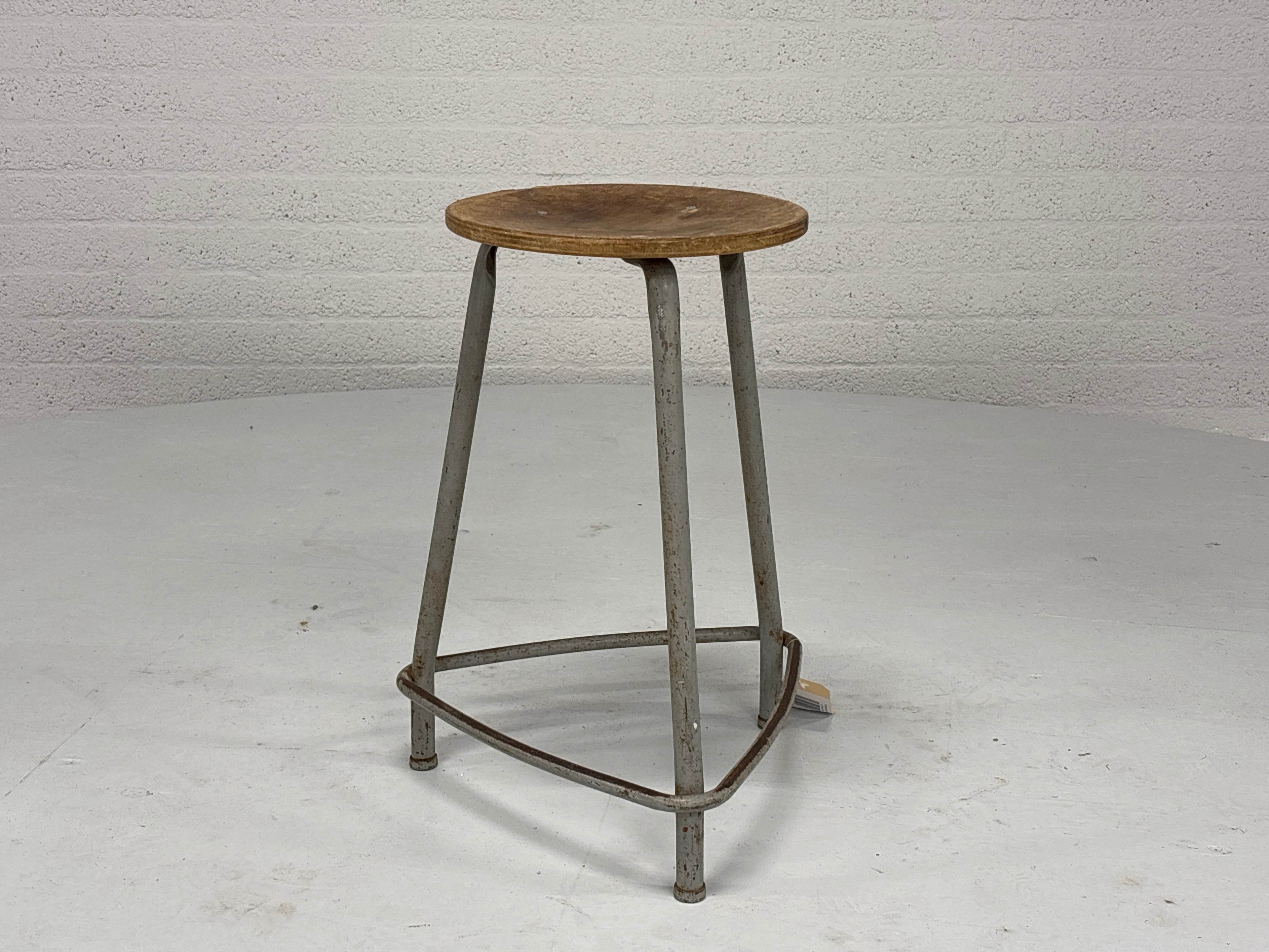 Vintage kruk driepoot