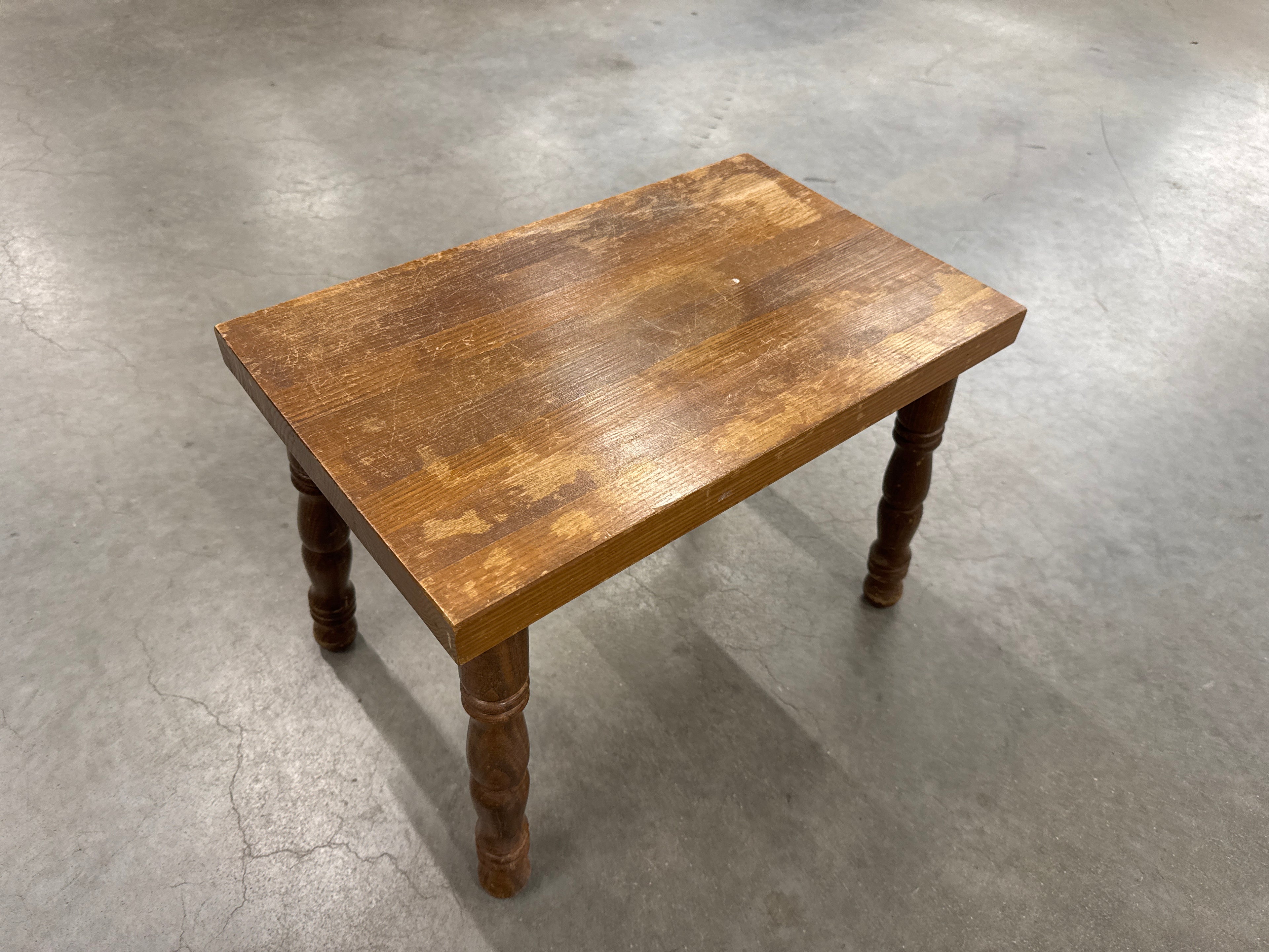 Bijzettafel eiken