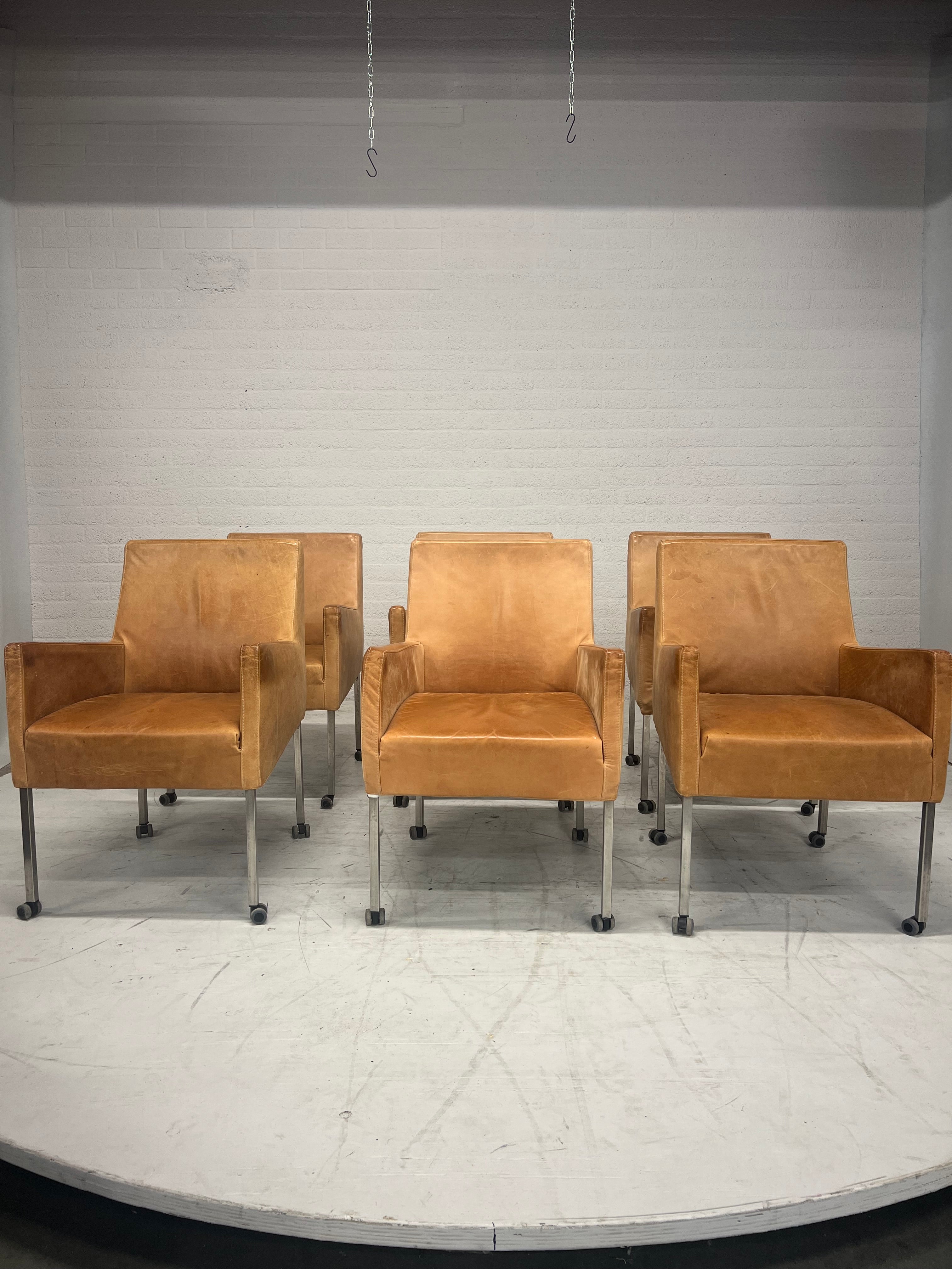 Nomade Leren Eetkamerstoel op Wielen – Set van 6