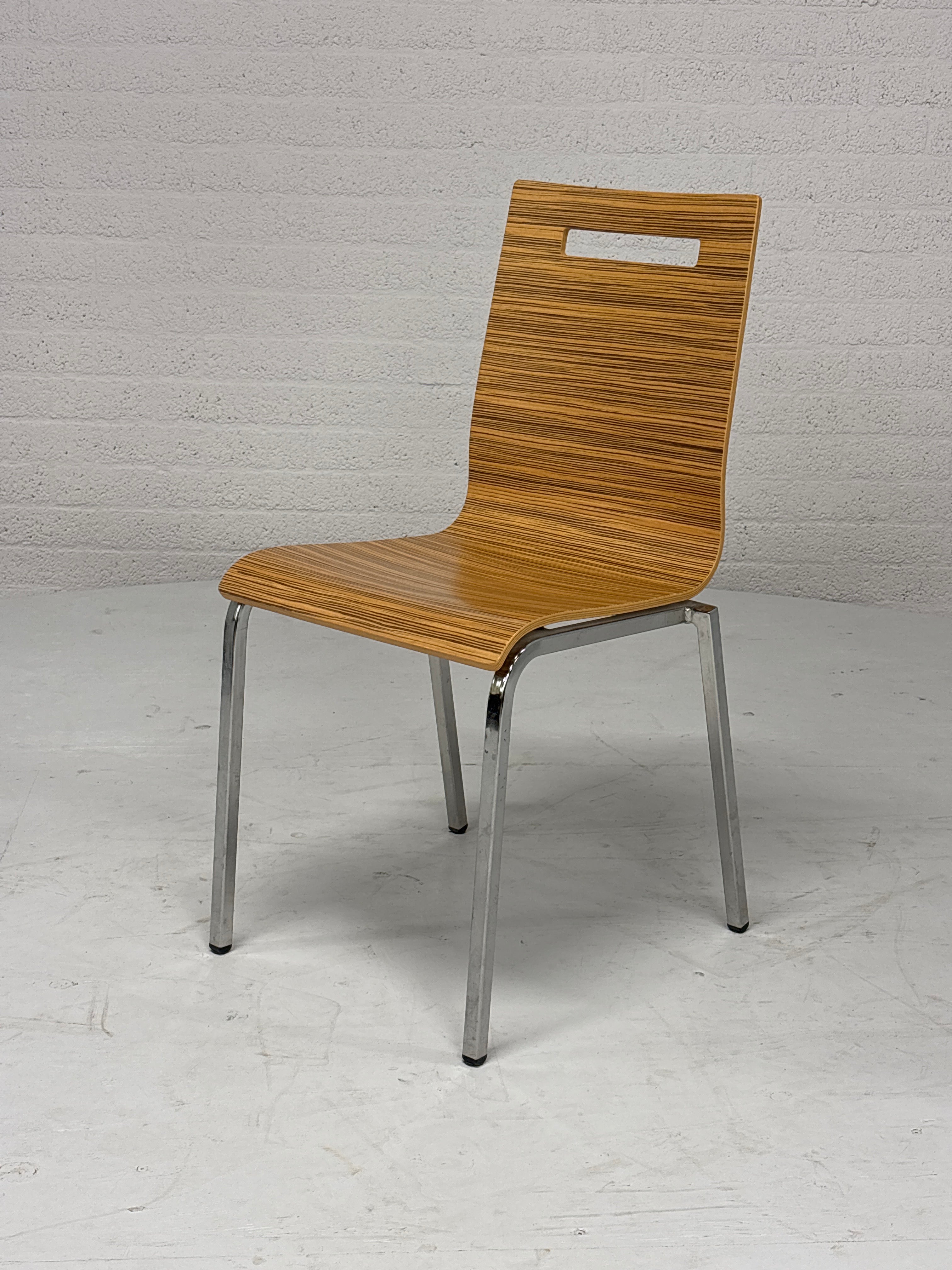 BV Hennie de Jong; Set 5 eetkamerstoelen stapelbaar