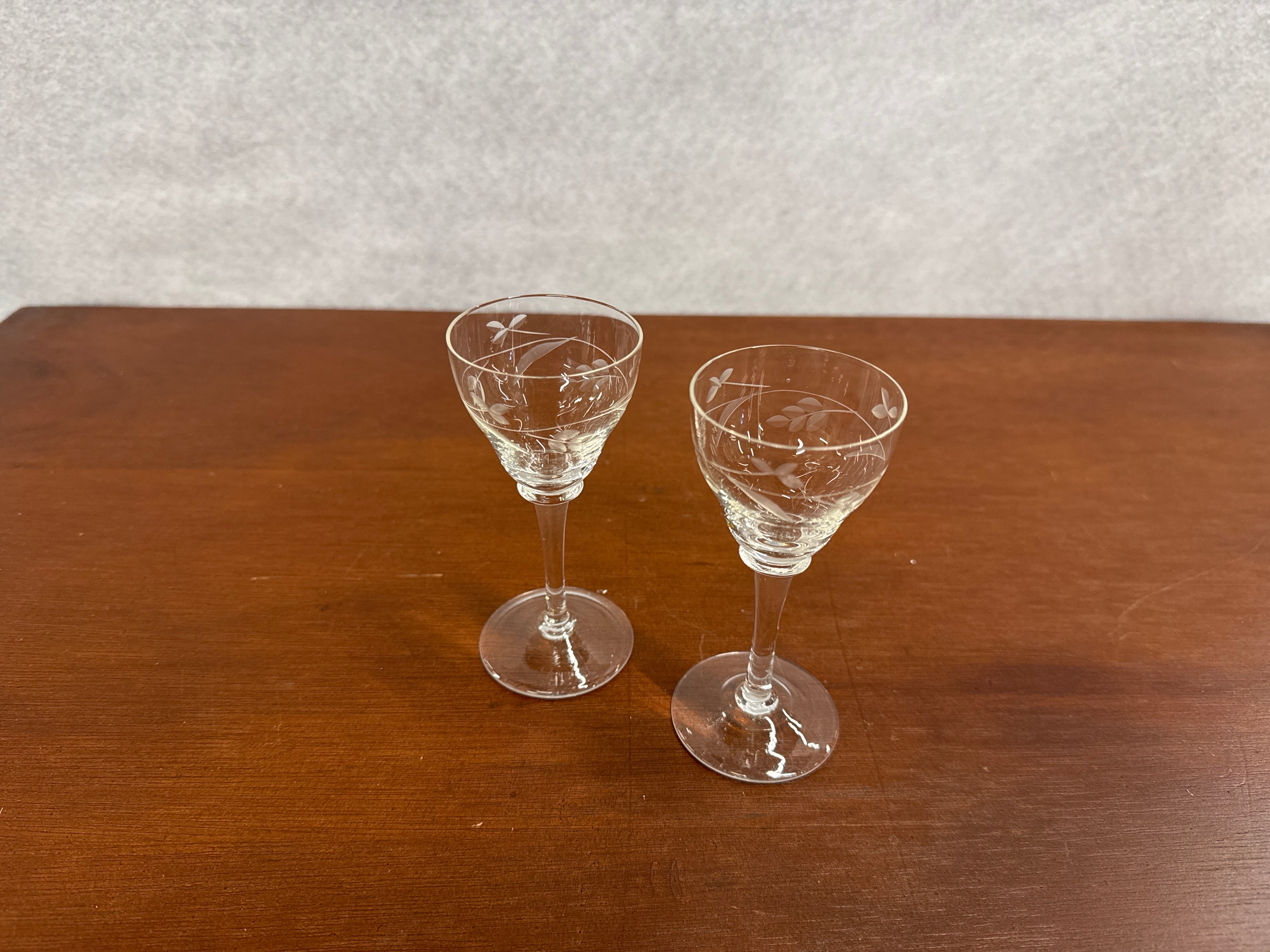 Borrelglaasjes kristal set 2