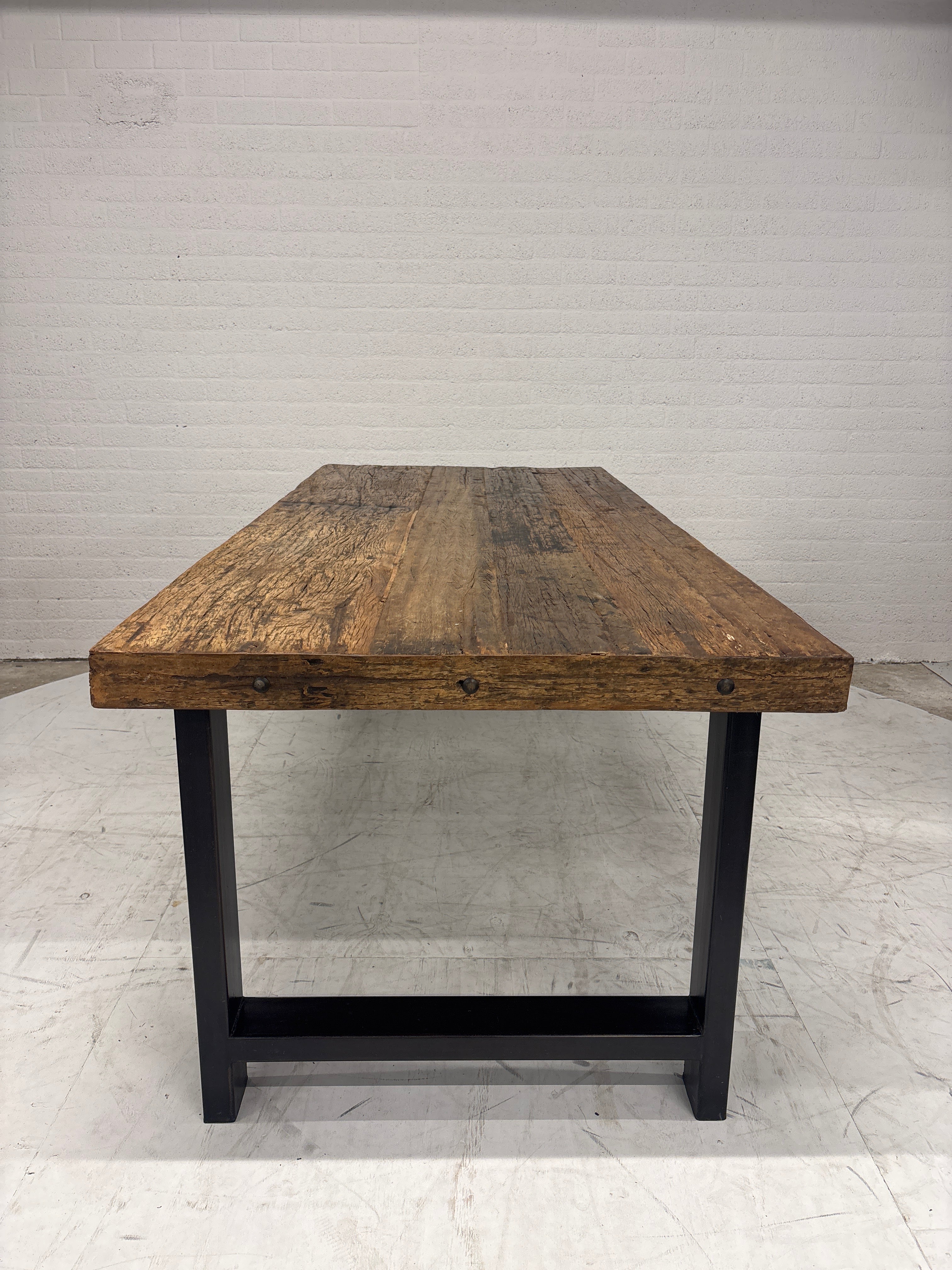 Zware grote tafel