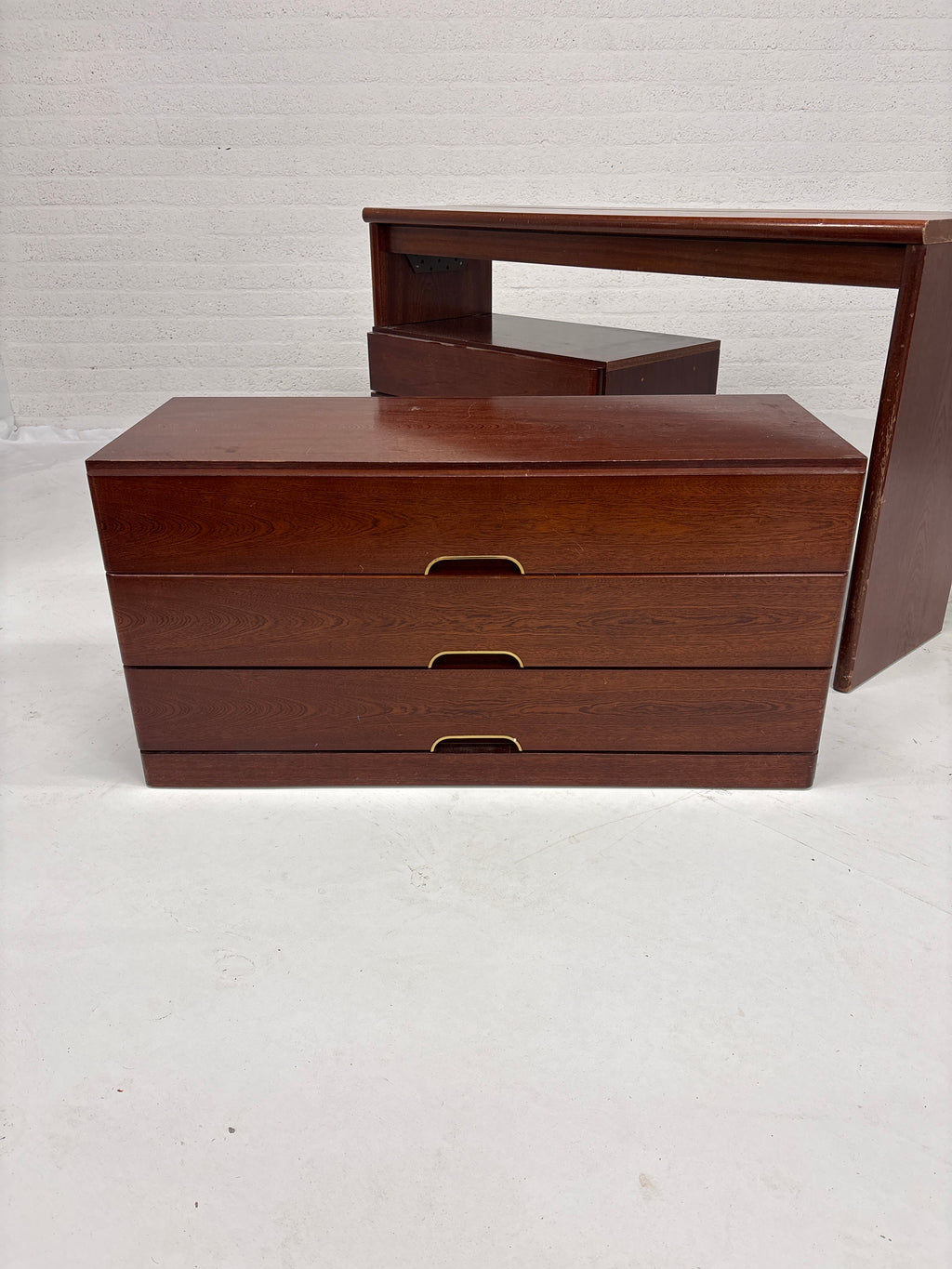 Kaptafel jaren 70 met laden blok