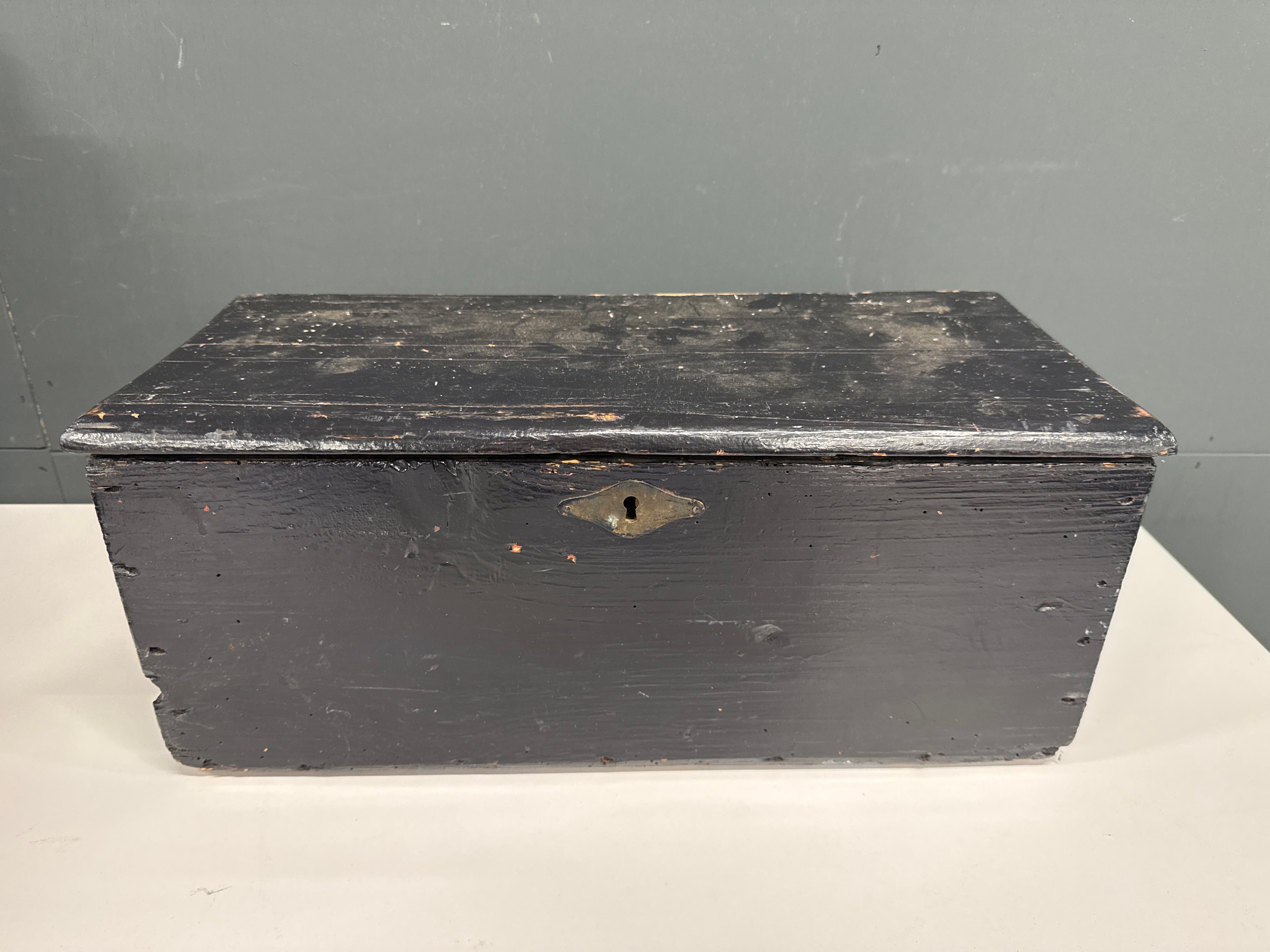 Vintage kistje zwart