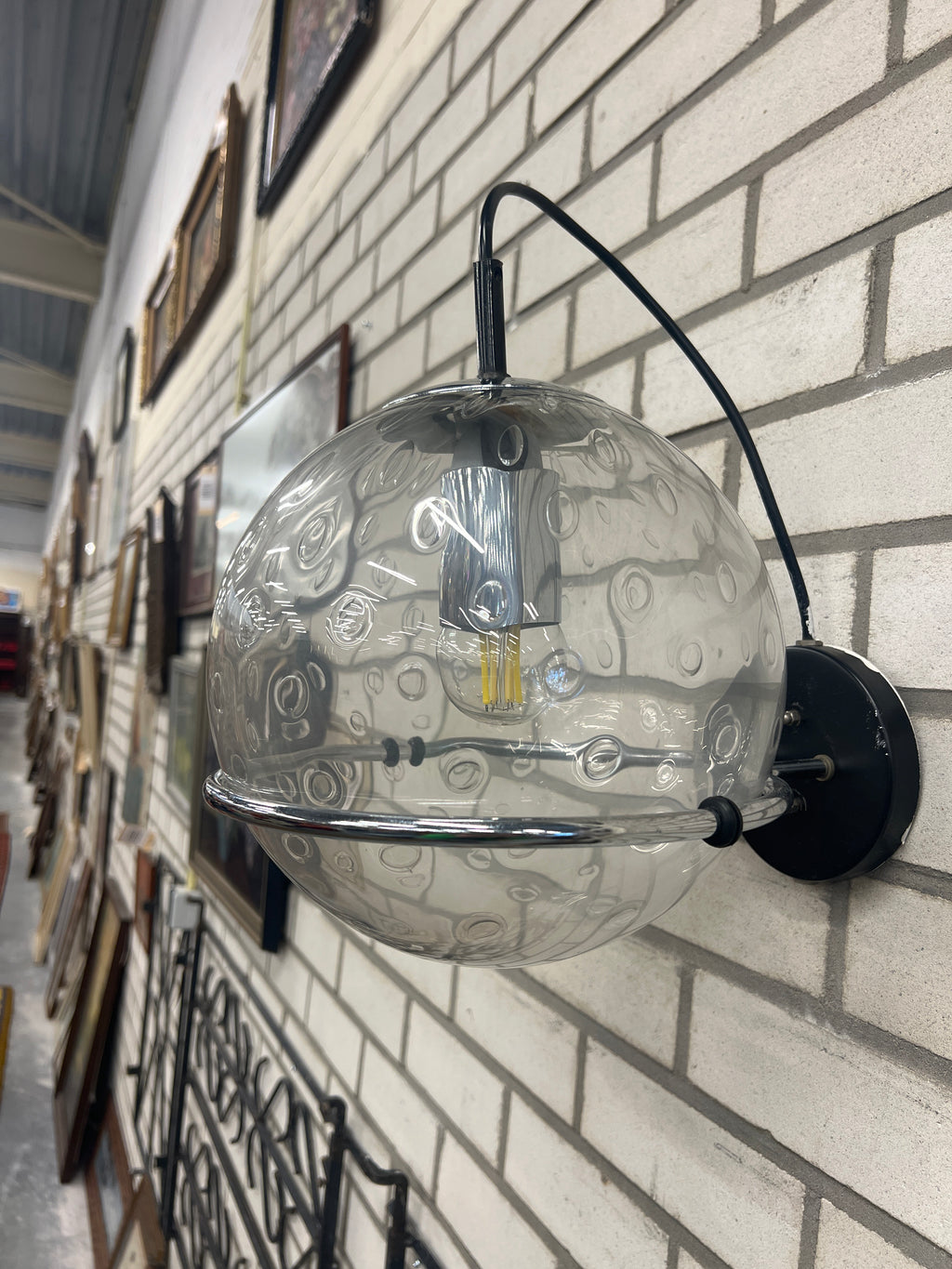 Raak Amsterdam Globe wandlamp – model C-1725 ‘Raindrop’ – jaren ’70