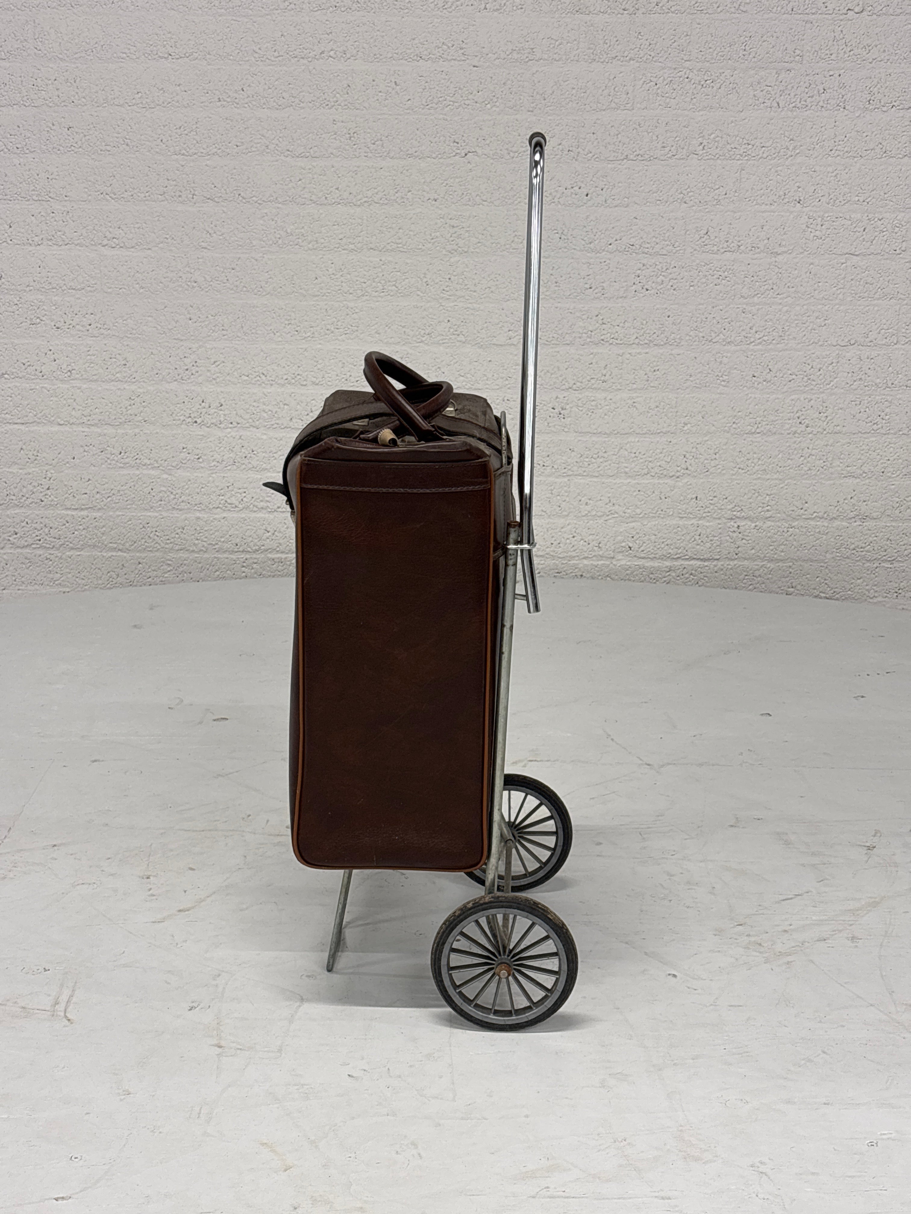 Boodschappentas op wielen.