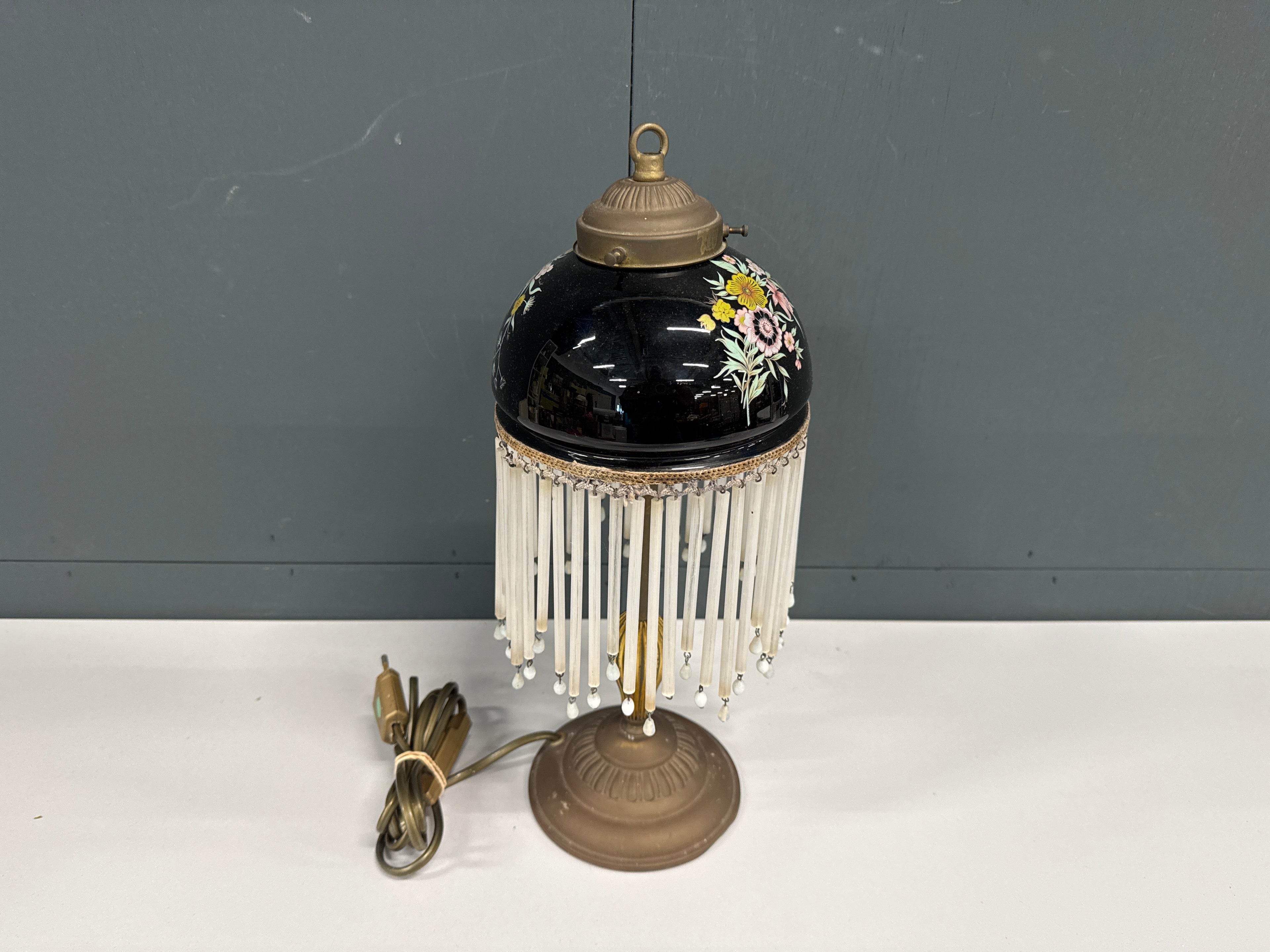 Schemerlamp zwart glas op staal