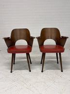 Setje van 2 stoelen met rode zitting
