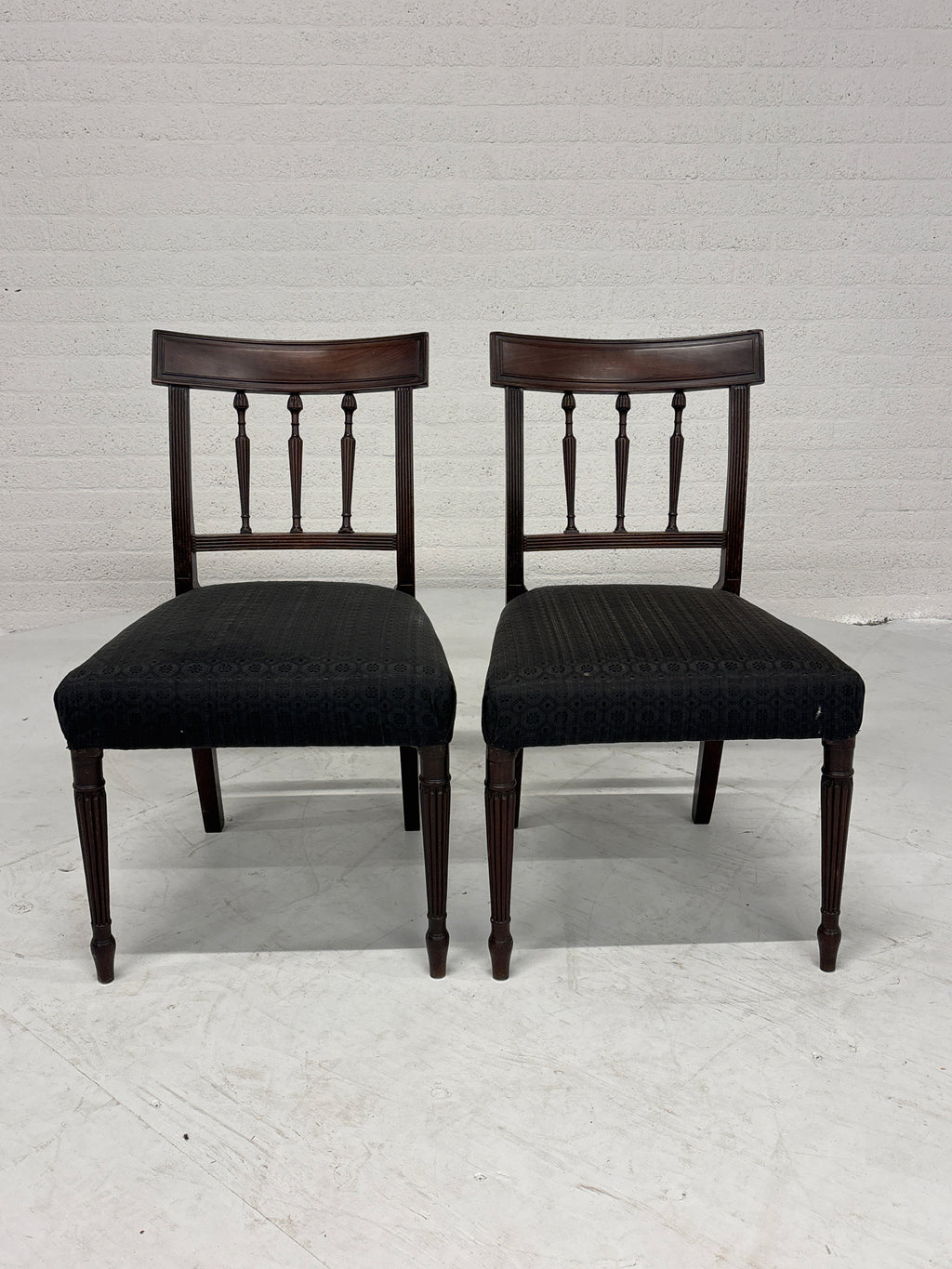 Eetkamerstoelen set 2 zwarte stof