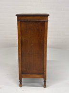 Dranken kabinet eiken klep (lxbxh 60x40x92cm)