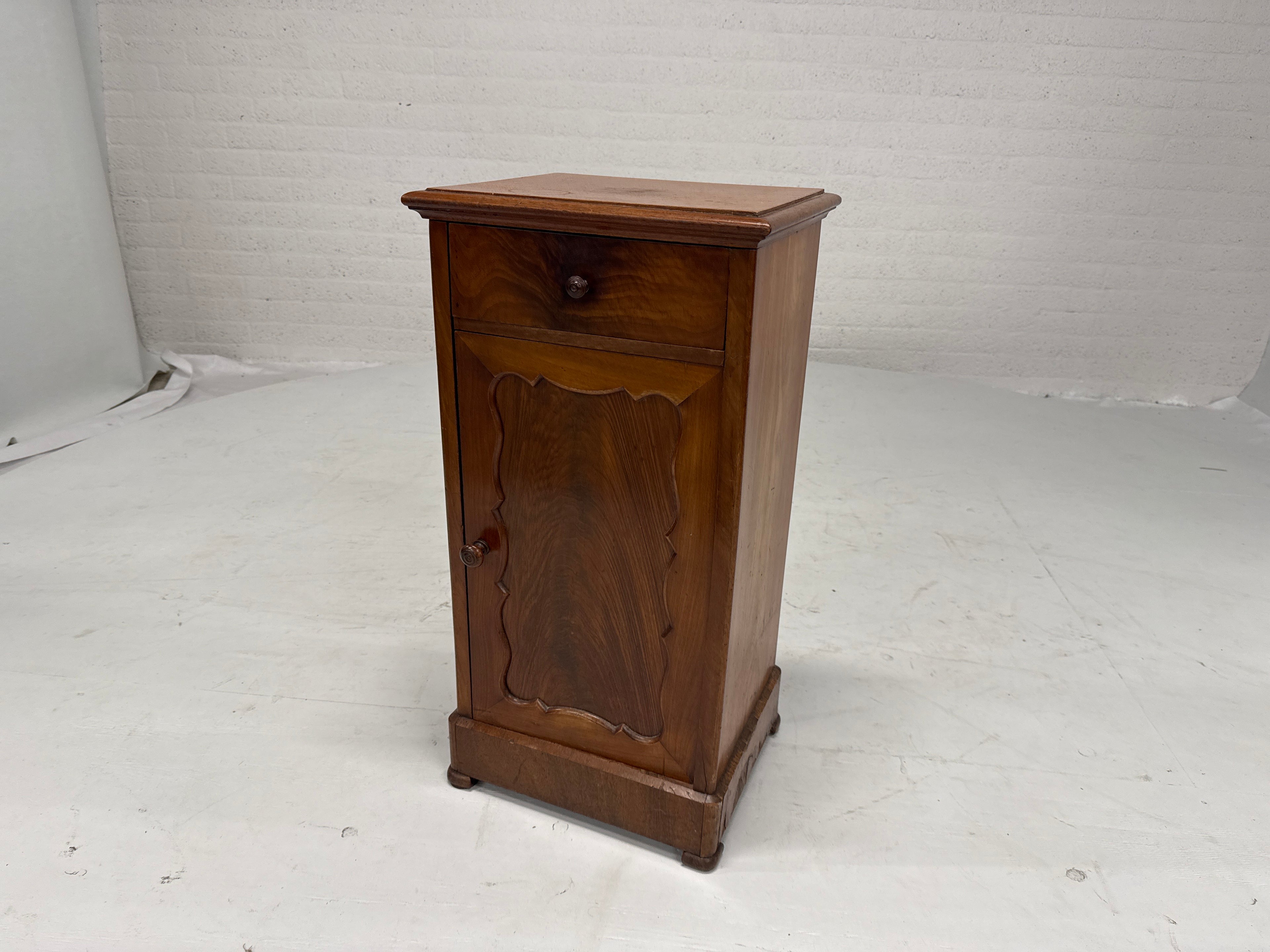 Nachtkastje Biedermeijer