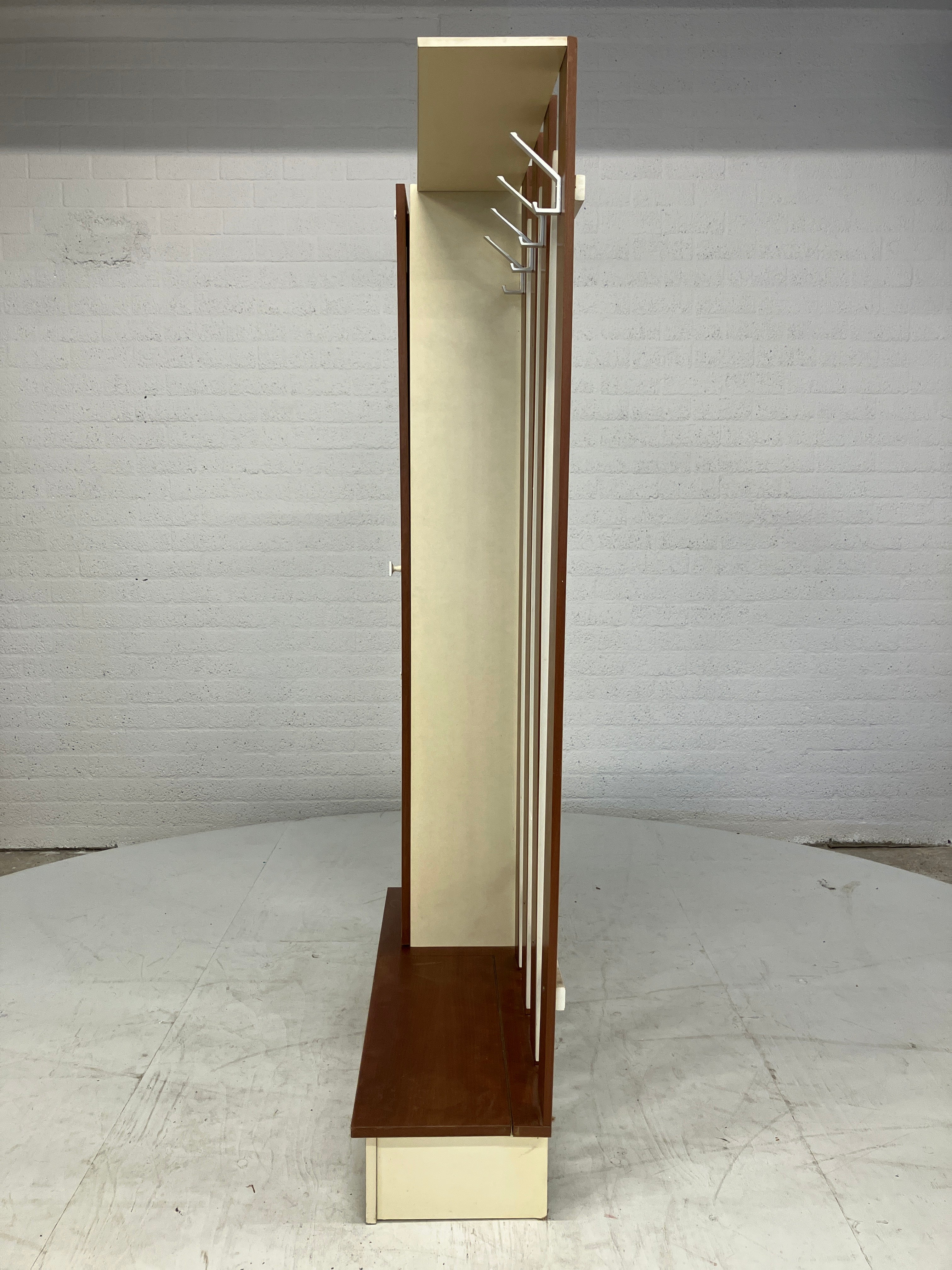 Garderobekast hangkast