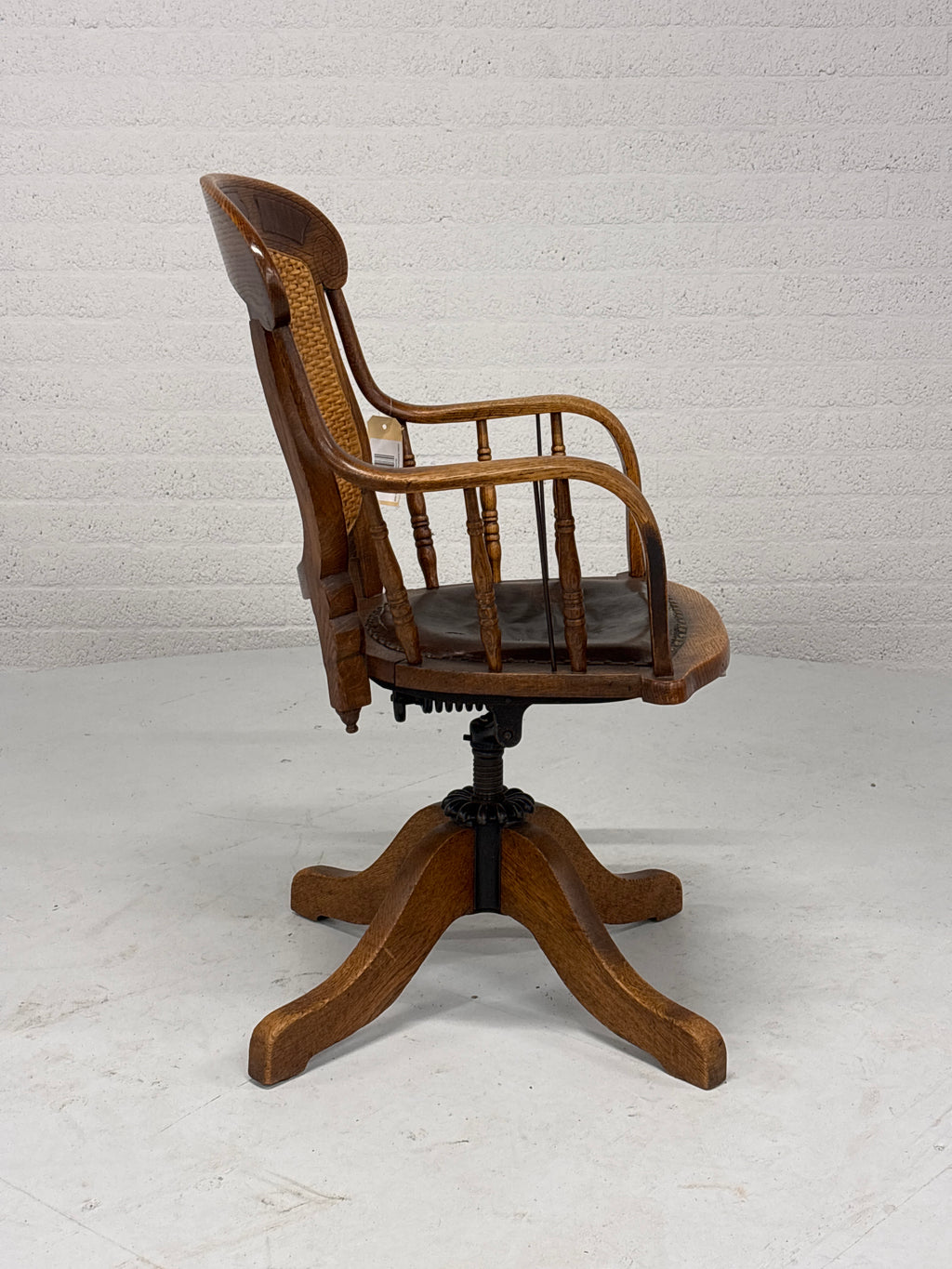 Antieke Amerikaanse victoriaanse office desk stoel