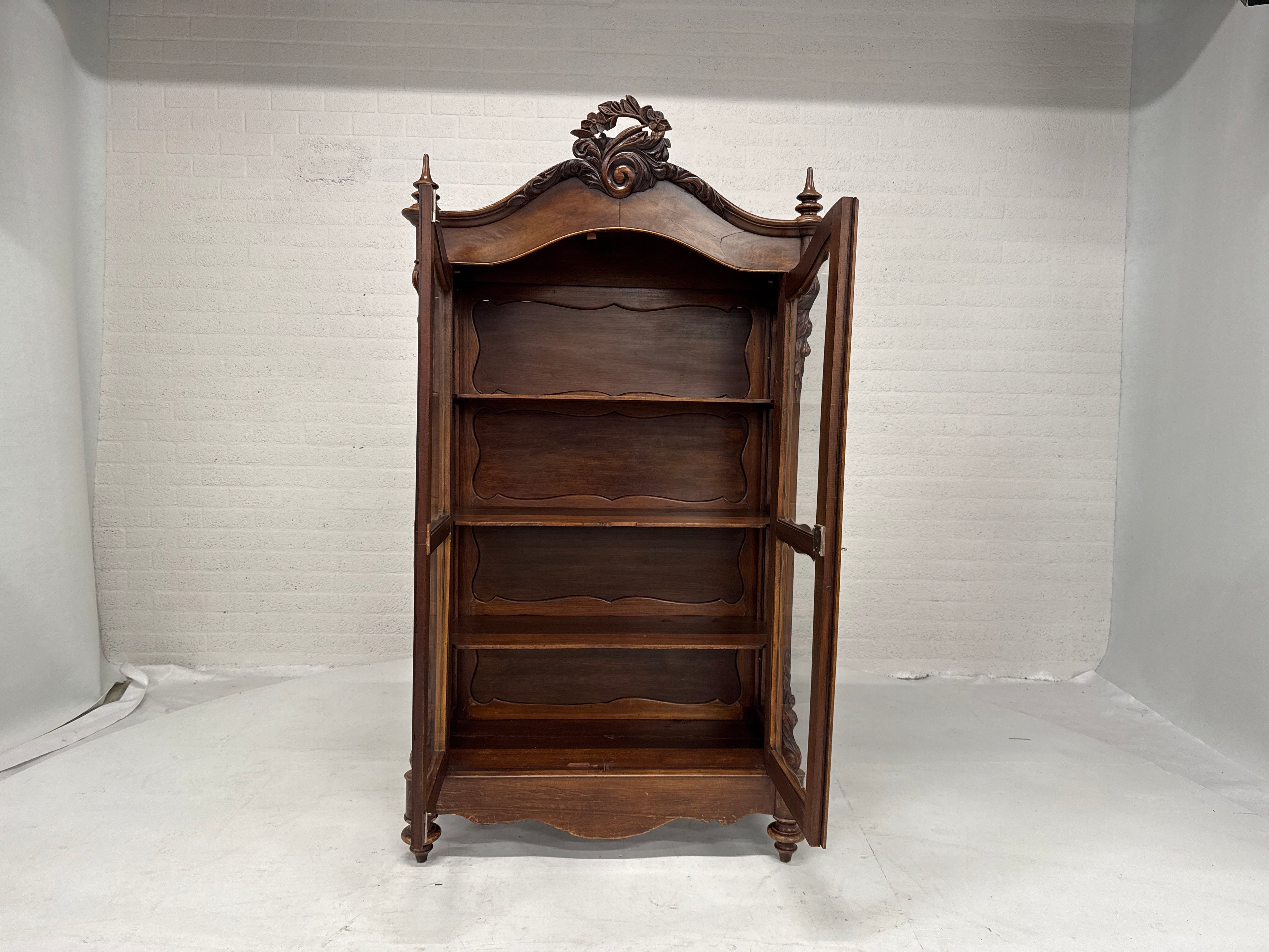 Vitrinekast compact 180 hoog