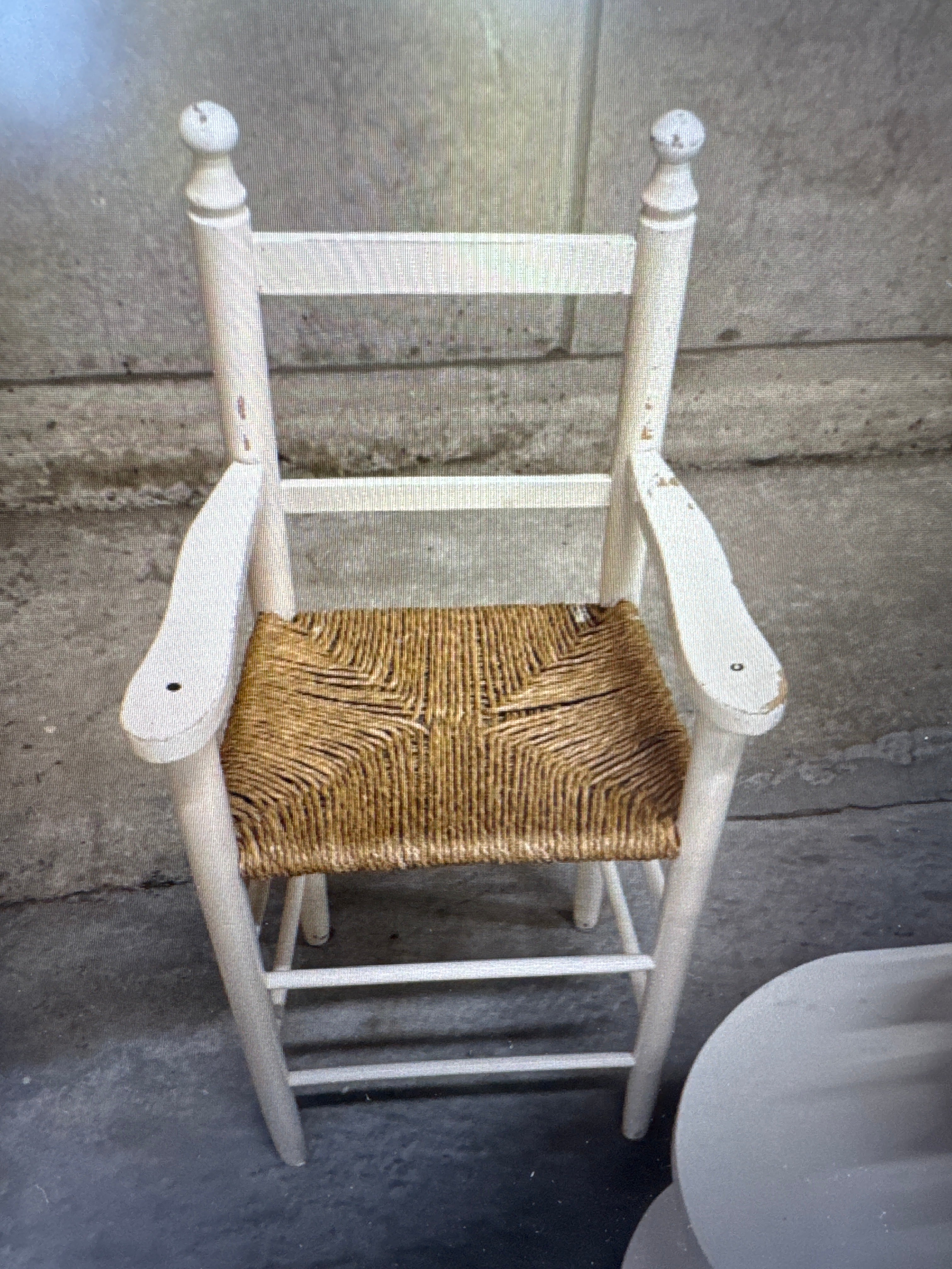 Rotan kinderstoeltje decoratie