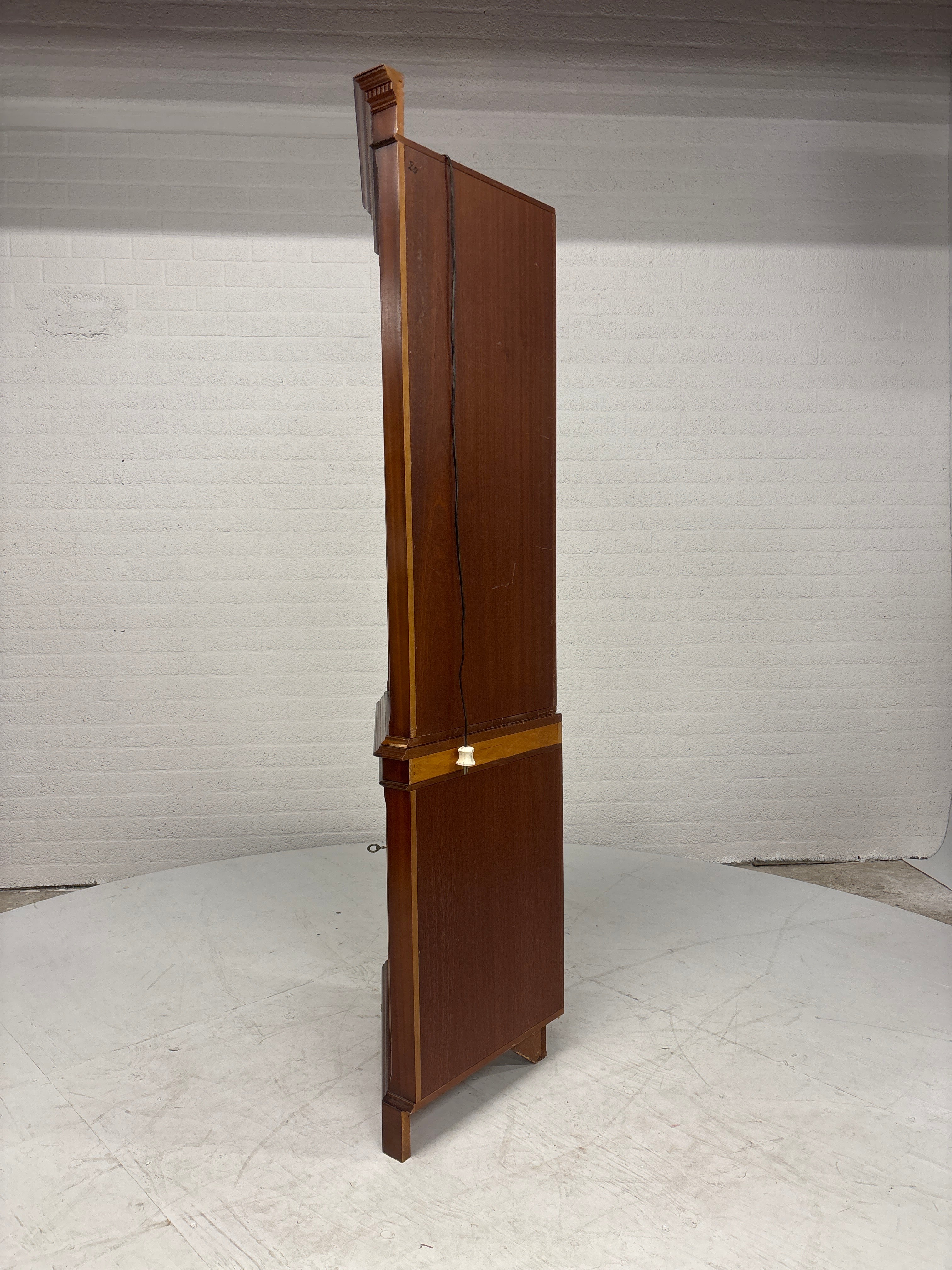 Hoekvitrine kast met licht