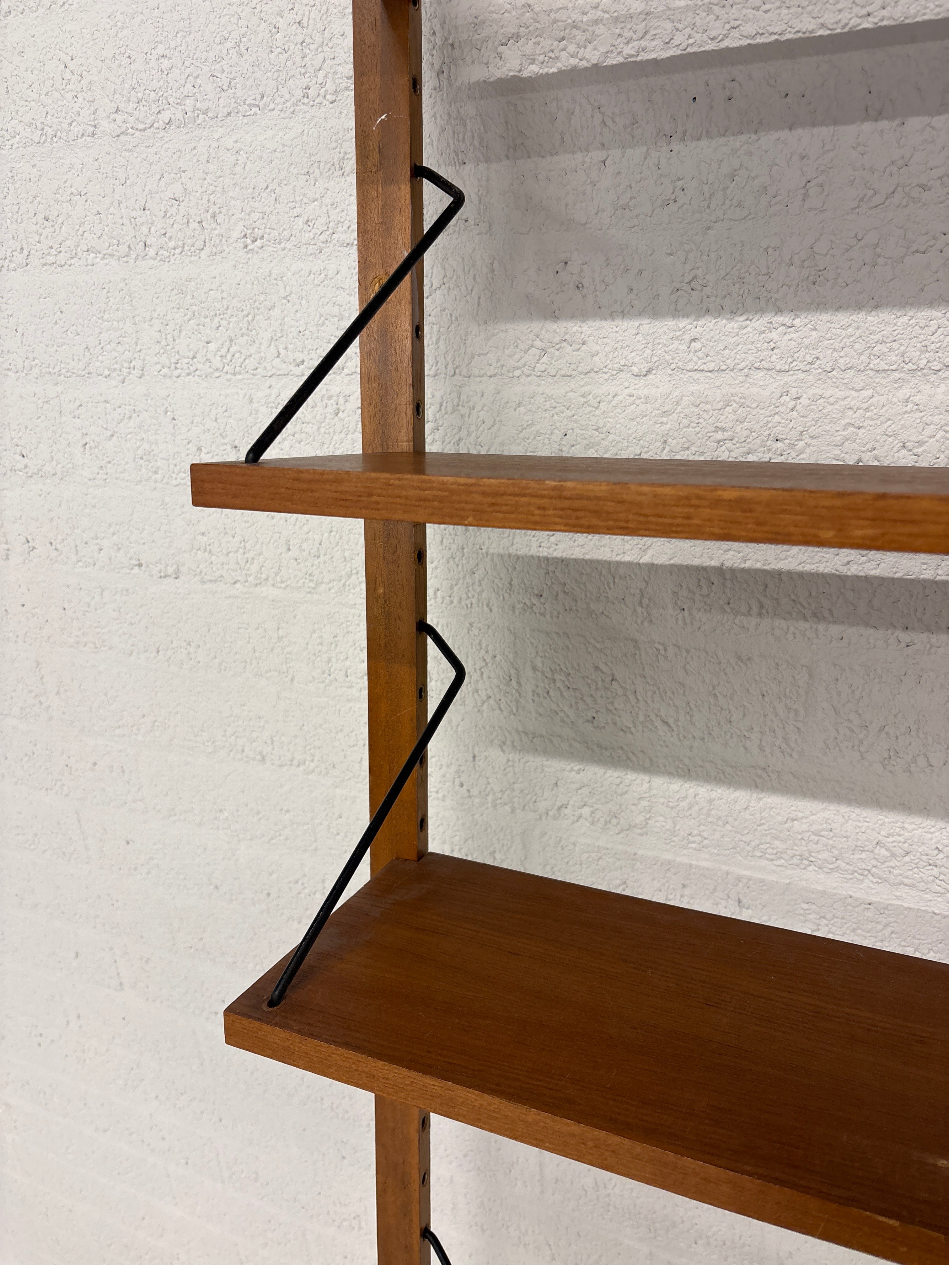 Boekenrek retro Poul Cadovius